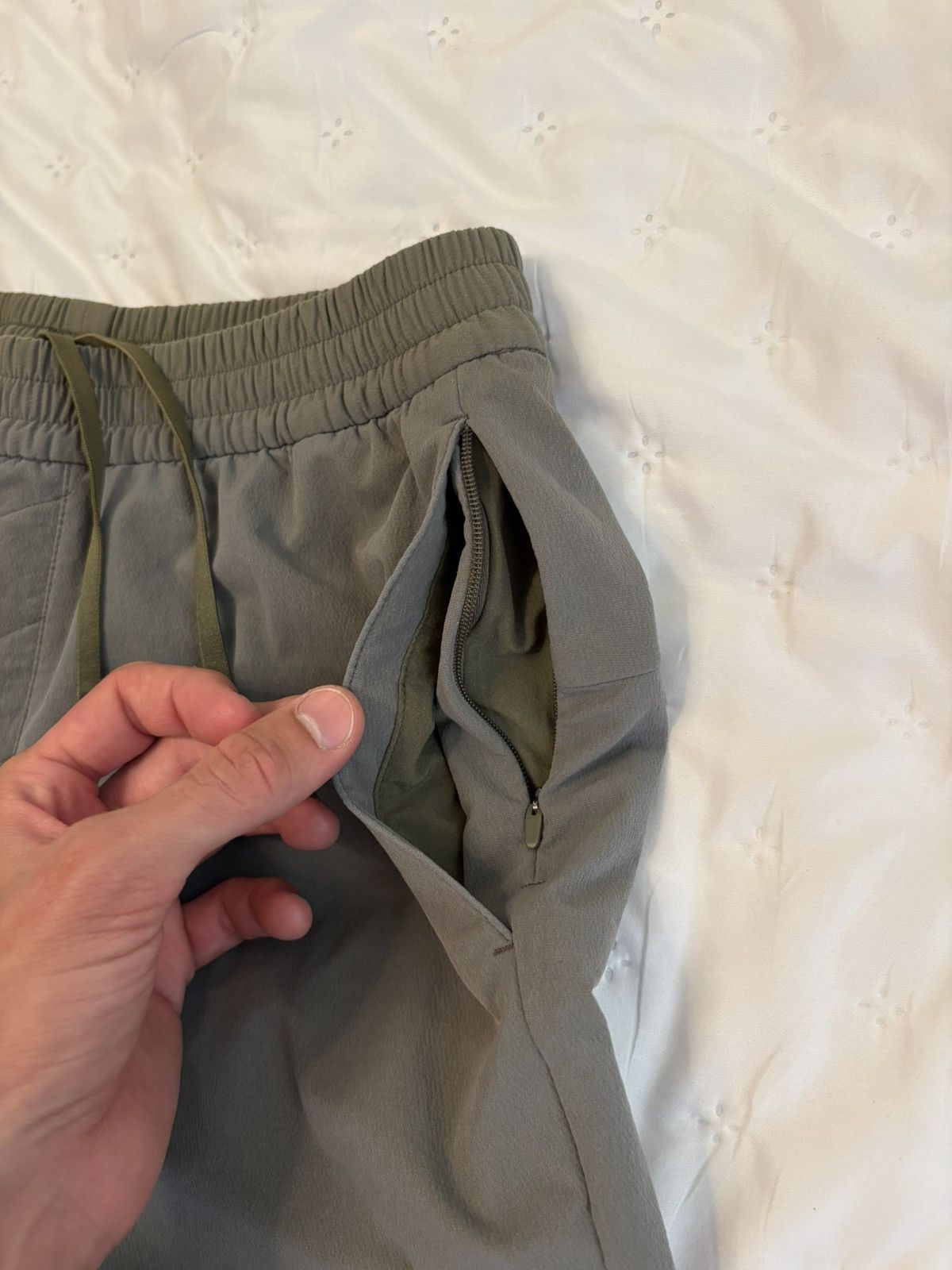 Outdoor Voices Outdoor Voices RecTrek 7” Short (size small ~30W) Size US 30 / EU 46 - 2 Thumbnail