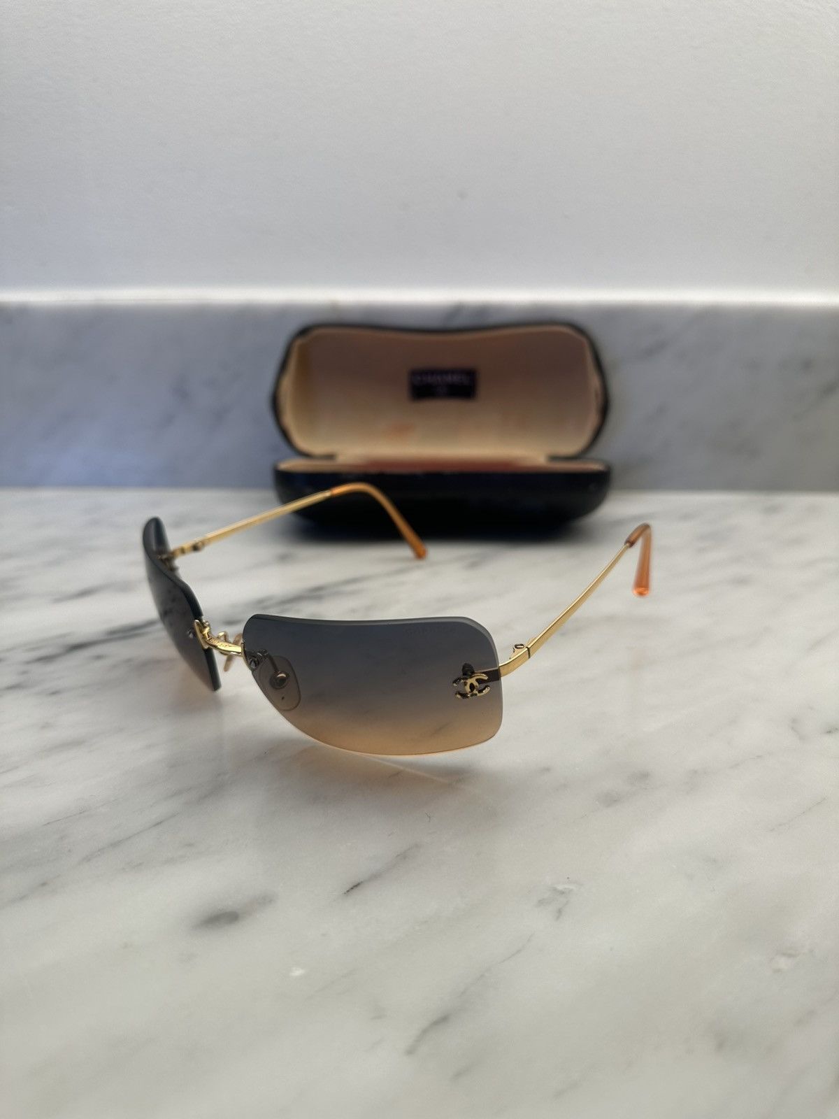 Iconic ✨ Chanel 4017 sunglasses brown gray CC logo Swarovski