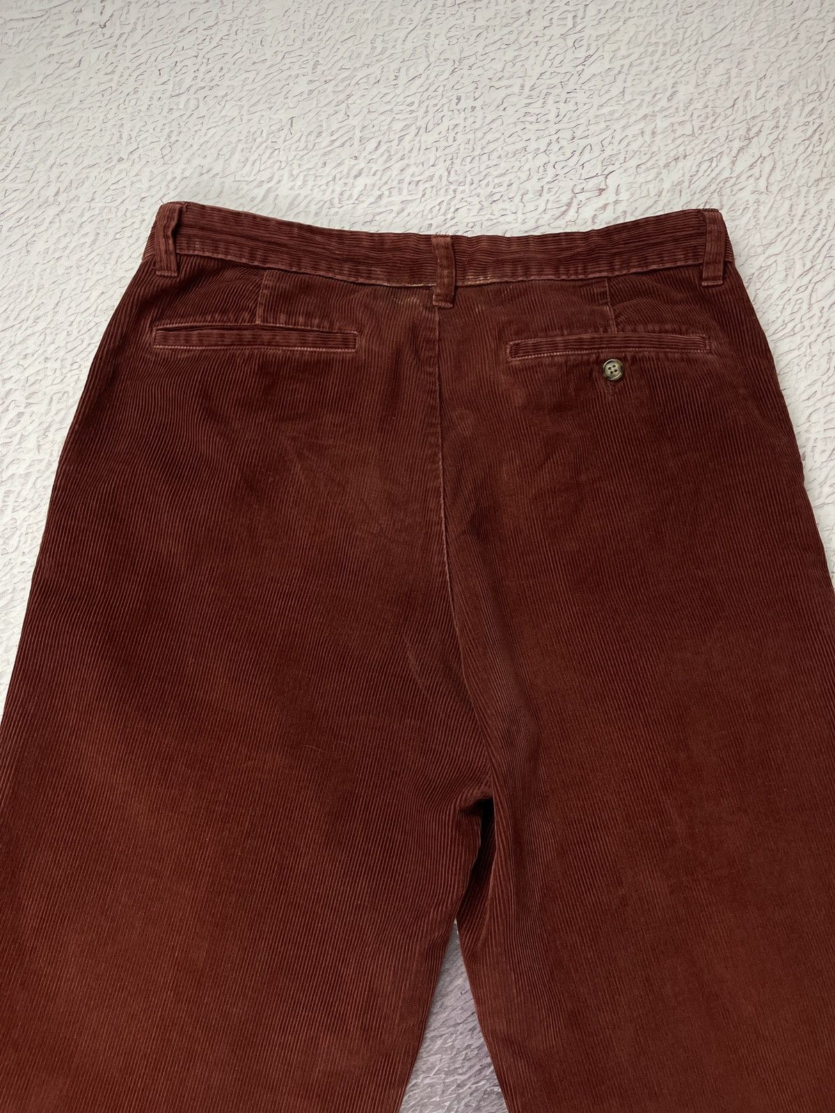 L.L. Bean L.L. Bean vintage corduroy burgundy casual pants Size US 34 / EU 50 - 13 Thumbnail