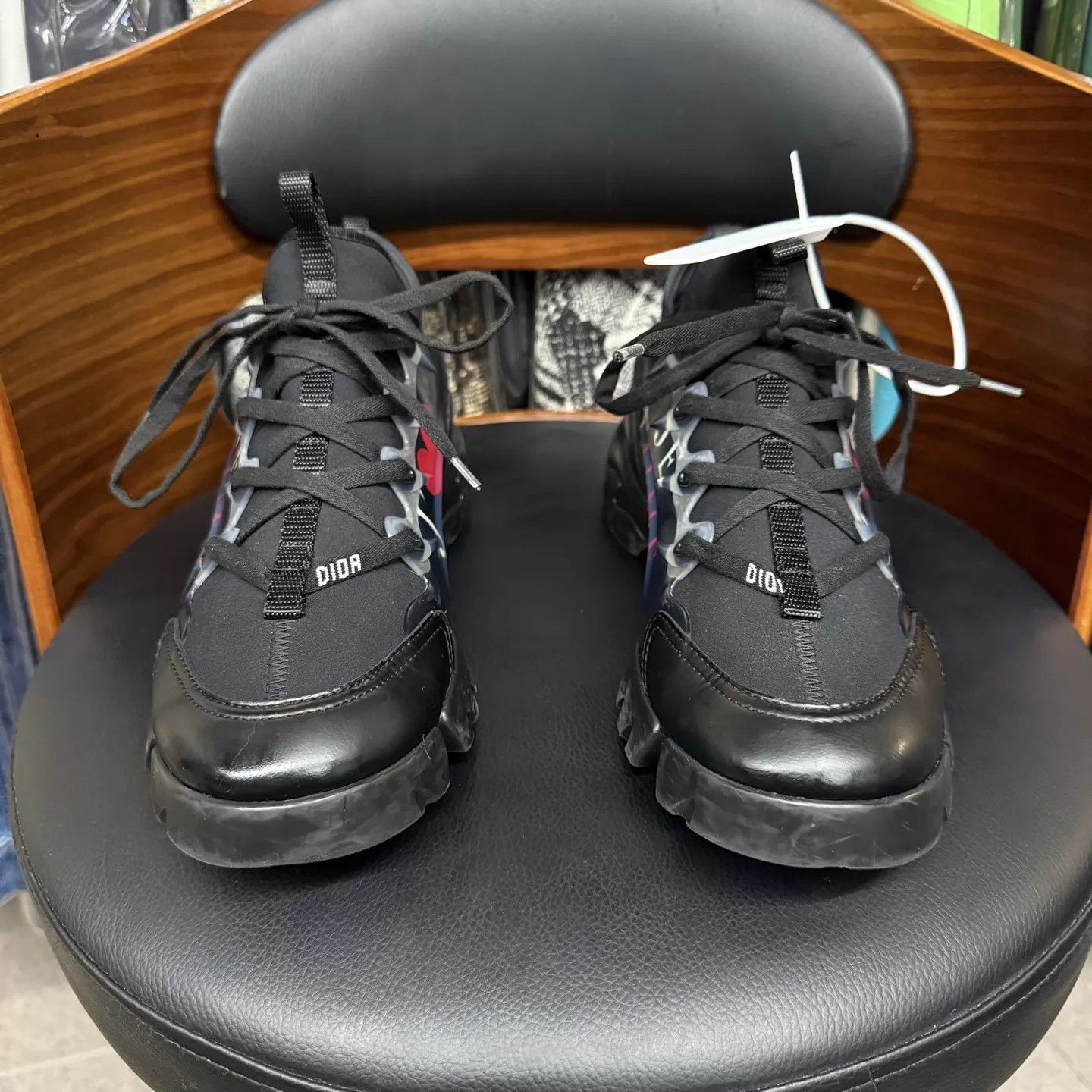 Dior Dior D-Connect Black Heart Limited Edition Size US 8.5 / IT 38.5 - 8 Thumbnail