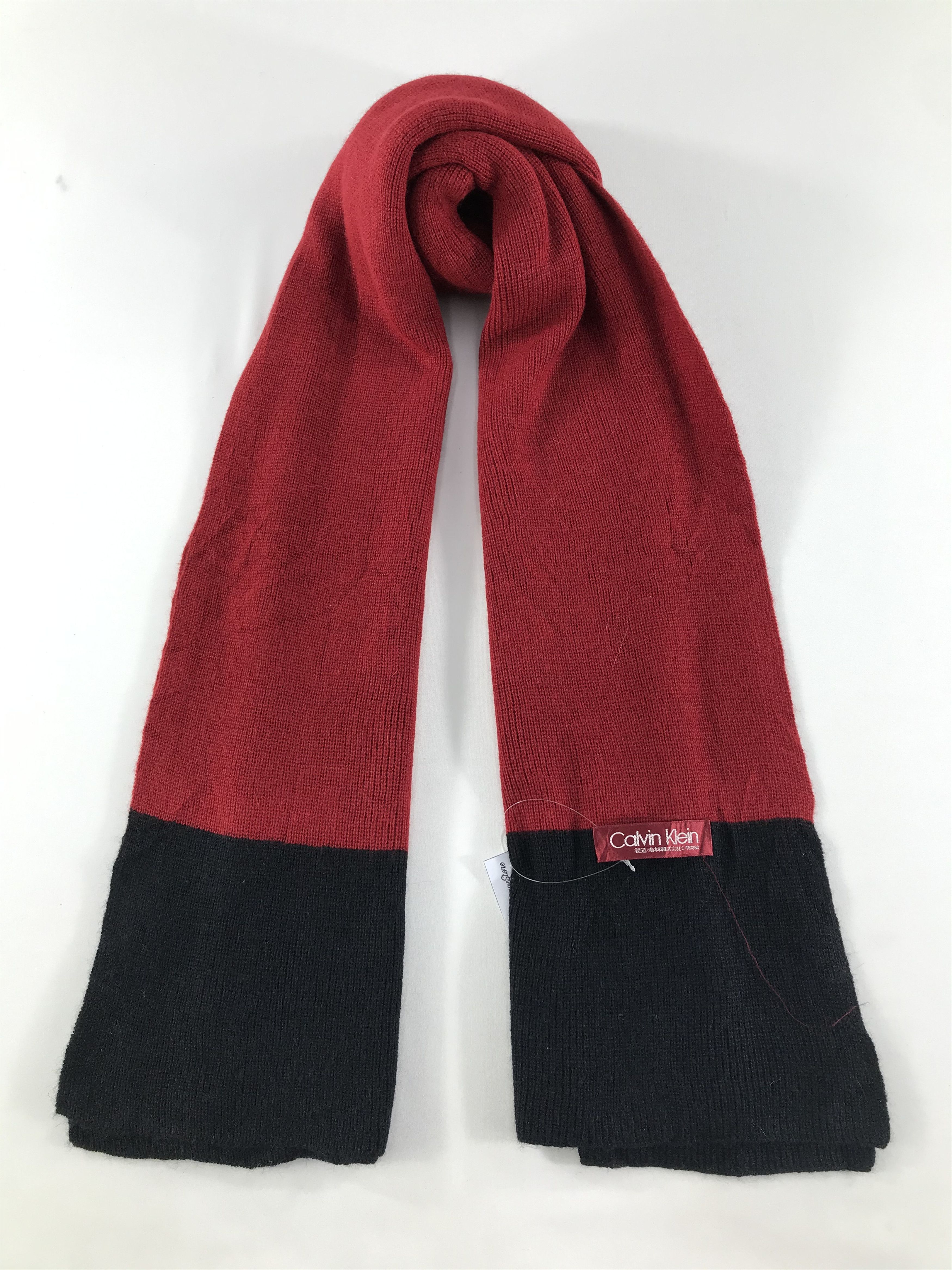 Calvin Klein Vintage Calvin Klein Scarf/Muffler/Neckwear MF878 Size ONE SIZE - 1 Thumbnail