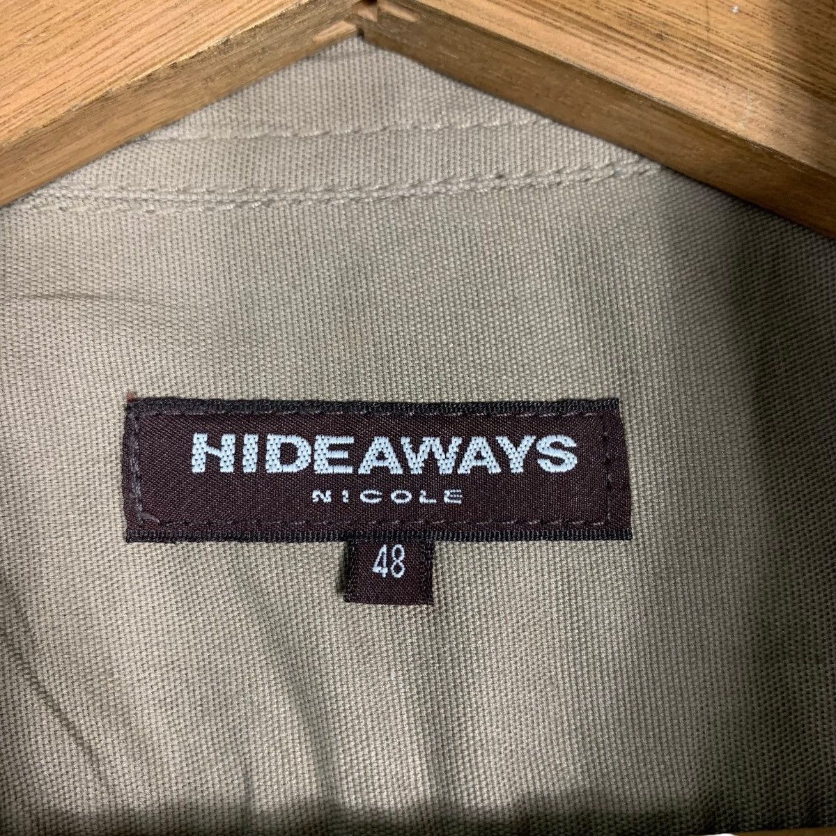 HIDEAWAYS HIDEAWAYS Nicole Short Sleeve Zipper Jacket #1374-C62 Size US S / EU 44-46 / 1 - 14 Thumbnail