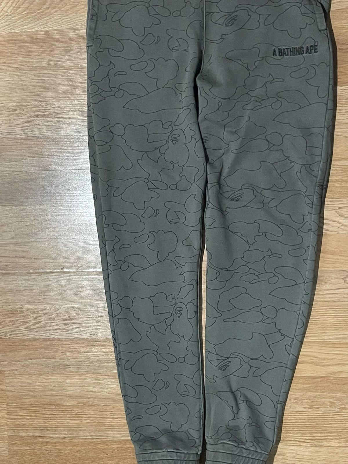 Bape BAPE Camo Sweatpants Size US 28 / EU 44 - 1 Thumbnail