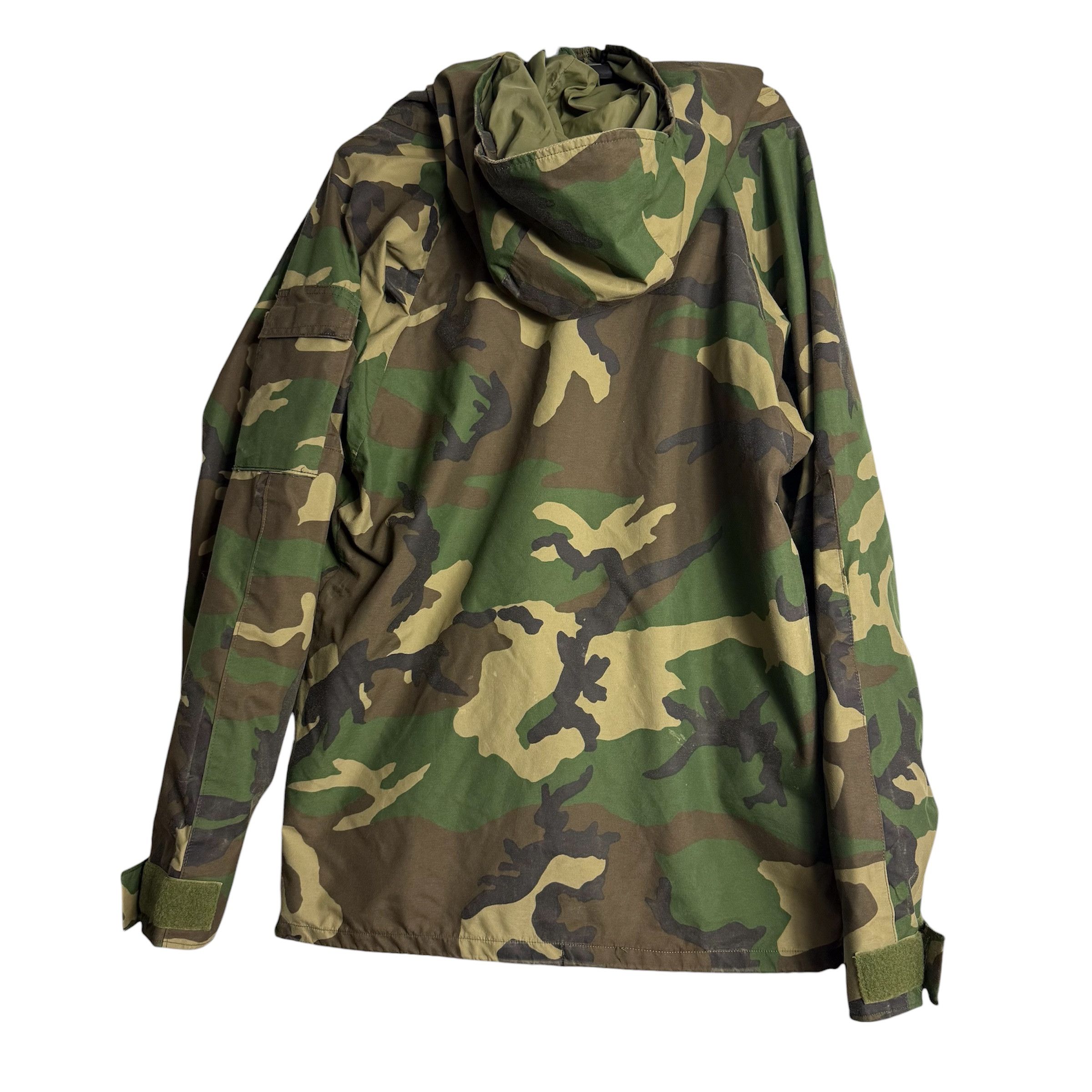 Generic Surplus 🔥RARE🔥Vintage U.S Army Woodland ECWCS Camo Gore-Tex Parka Size US S / EU 44-46 / 1 - 5 Thumbnail