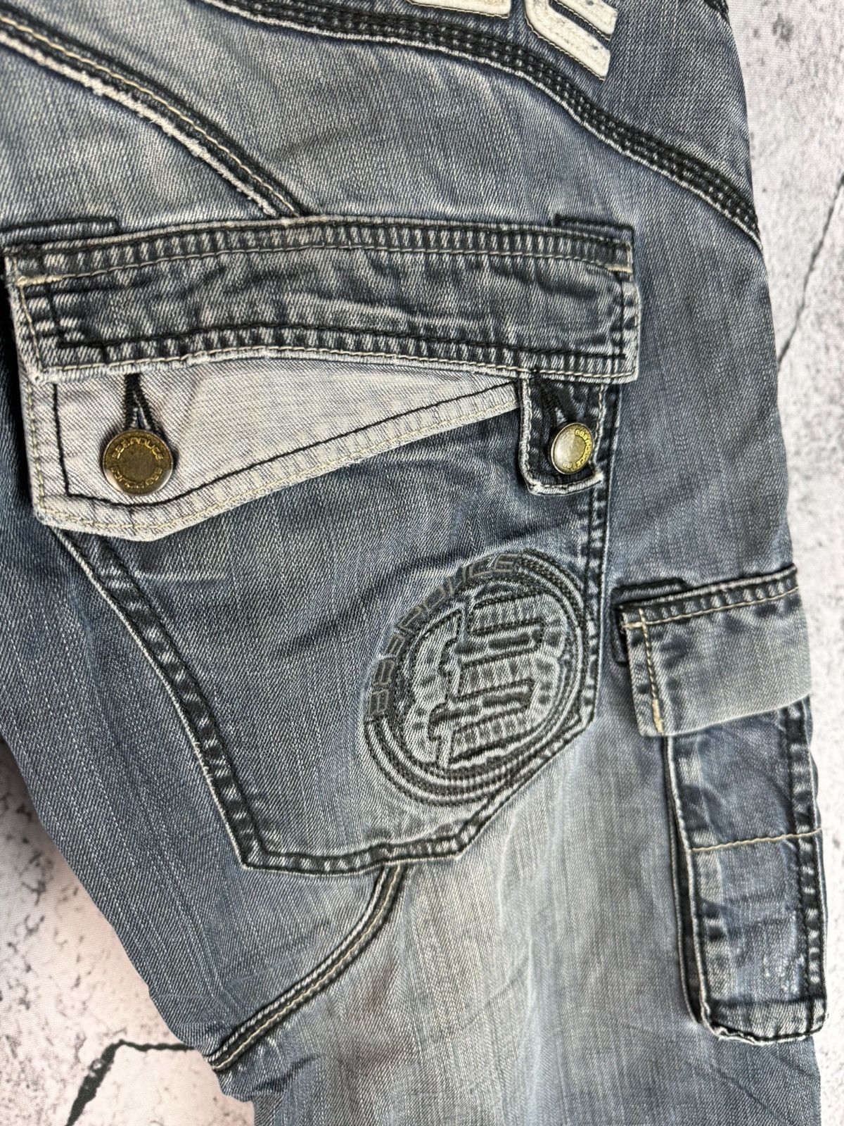 Japanese Brand Multipocket 883 Police Denim Pant AvantGarde Japanese Size US 30 / EU 46 - 4 Thumbnail