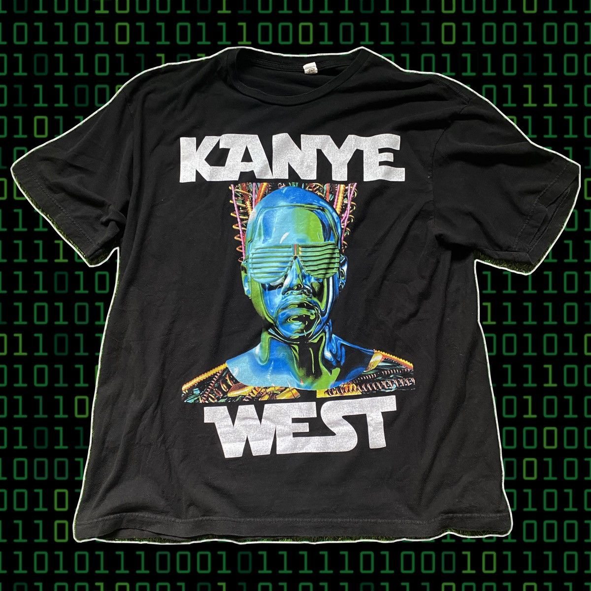 Kanye West × Vintage 2008 Kanye West ‘Glow in the Dark’ Tour T-Shirt XL Size US XL / EU 56 / 4 - 1 Thumbnail