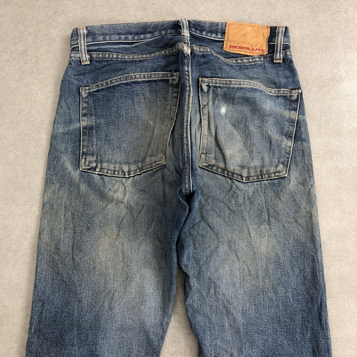 Japanese Brand 🇯🇵 Vintage Resolute 710 Japan Distressed Faded Selvedge Jeans Size US 30 / EU 46 - 19 Thumbnail
