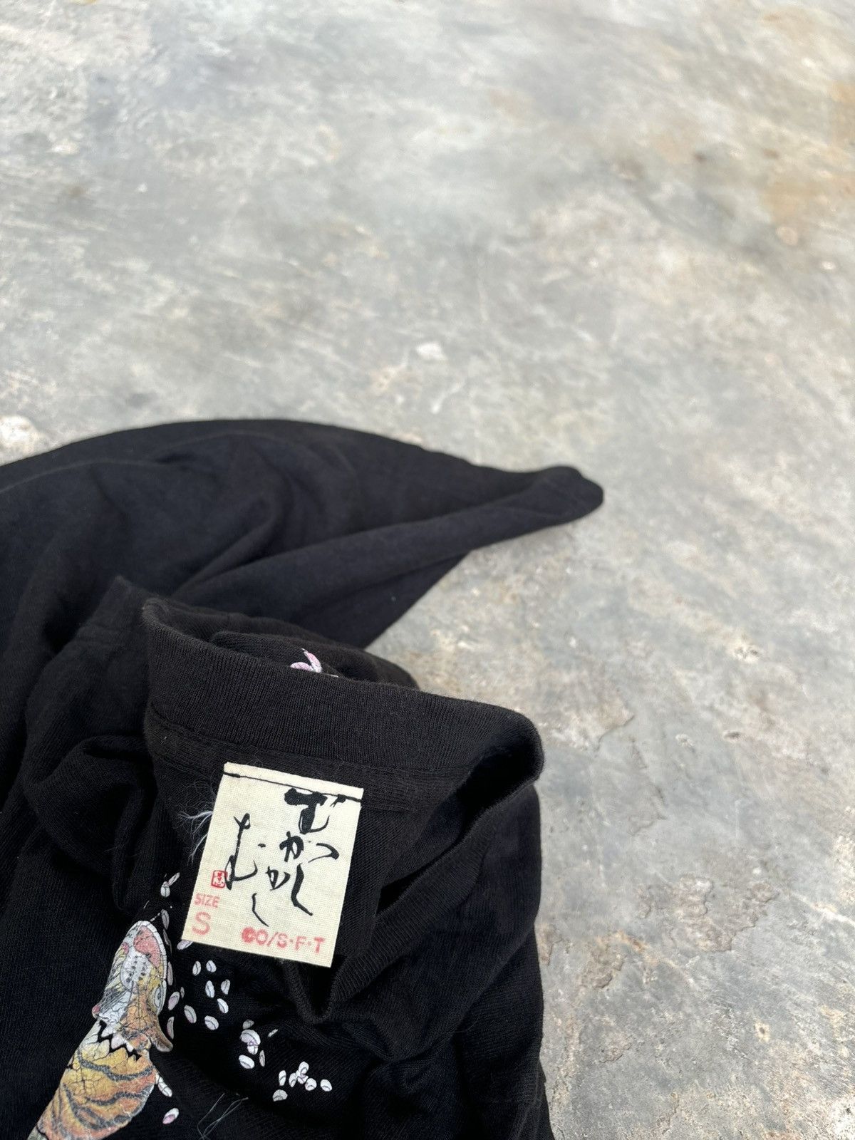 If Six Was Nine × Japanese Brand × One Piece Vintage One piece Japan Tshirt Size US M / EU 48-50 / 2 - 5 Thumbnail