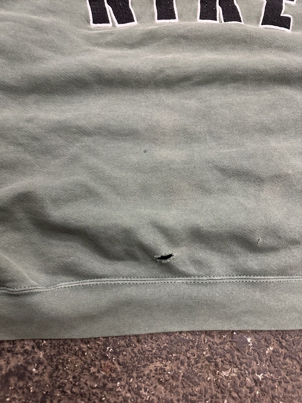 Nike Vintage nike center swoosh hoodie Size US XXL / EU 58 / 5 - 10 Thumbnail