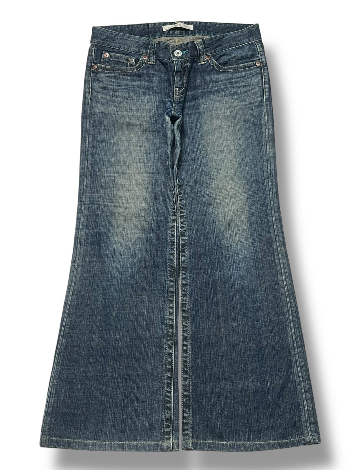 Uniqlo Vintage Uniqlo Bell Bottom Japan - Faded Wash Jeans Size US 35 - 1 Thumbnail