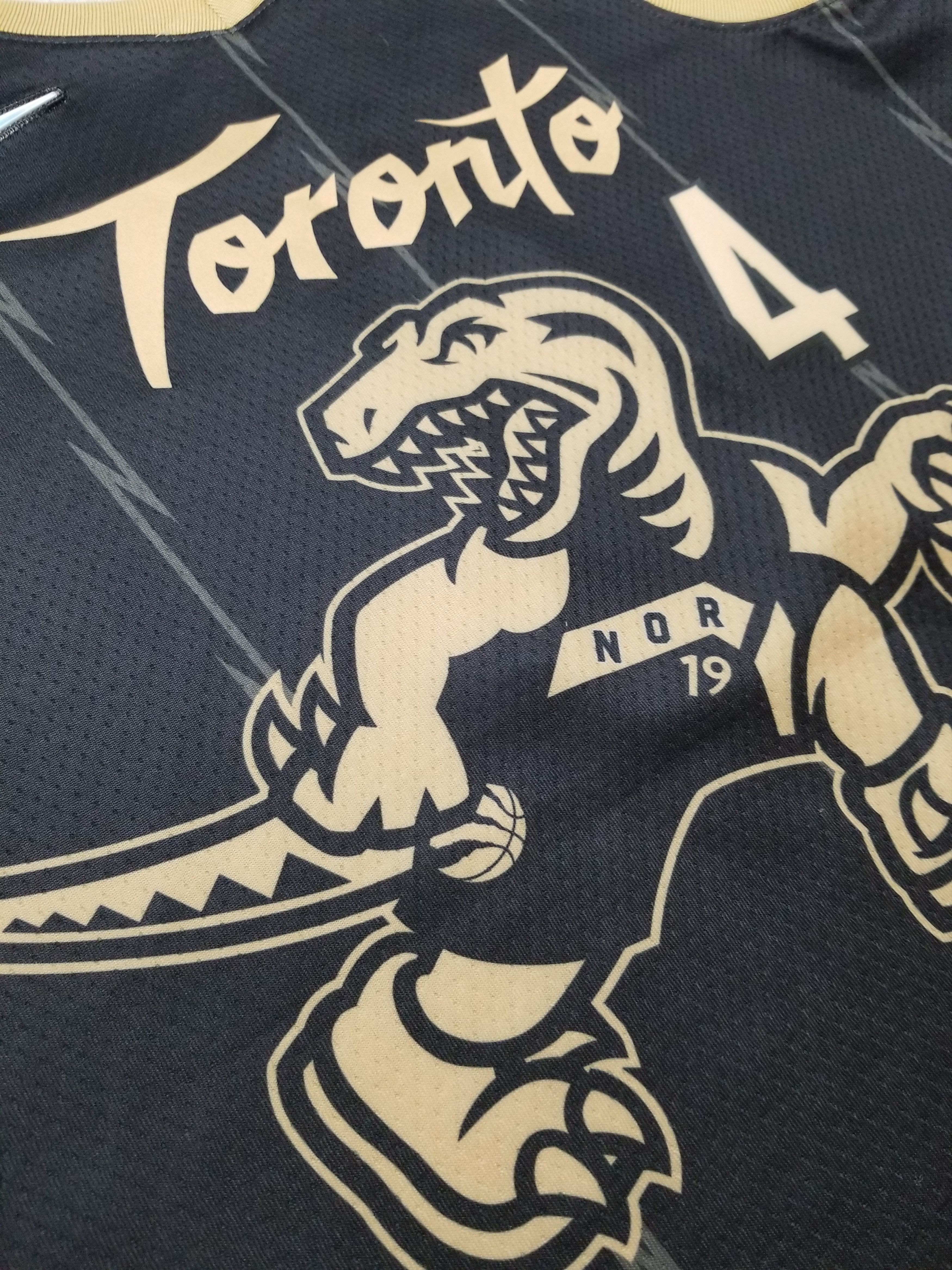 Nike Nike City Edition Toronto Raptors Scottie Barnes NBA Jersey Size US S / EU 44-46 / 1 - 17 Thumbnail