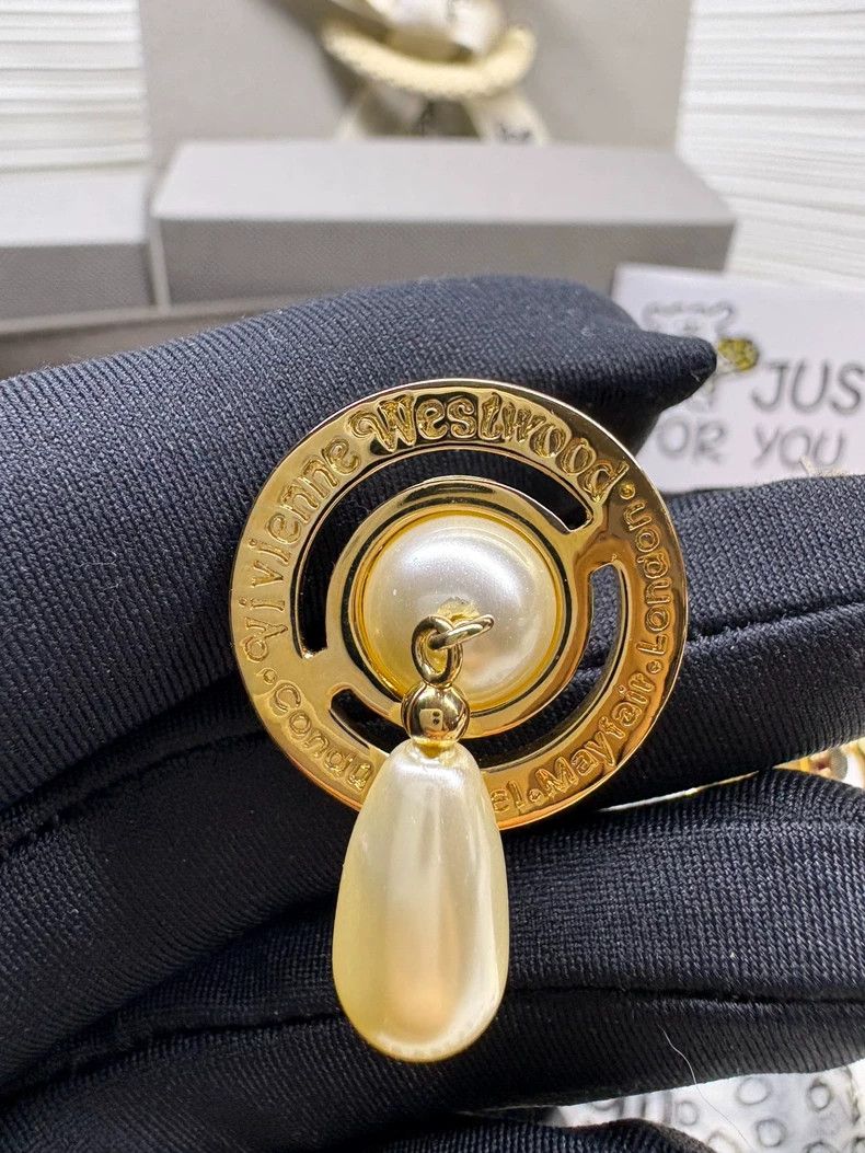 Vivienne Westwood Vivienne Westwood Water Drop Pearl Earrings-Gold Size ONE SIZE - 5 Thumbnail