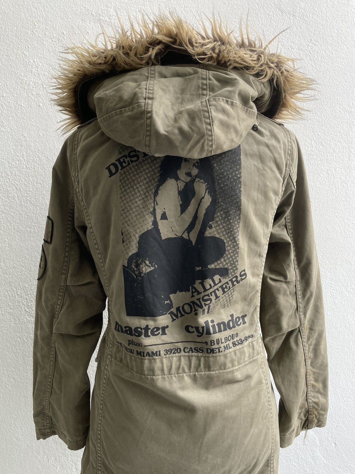 Hysteric Glamour Hysteric Glamour x Destroy All Monsters Military Fur Jacket Size S / US 4 / IT 40 - 11 Thumbnail
