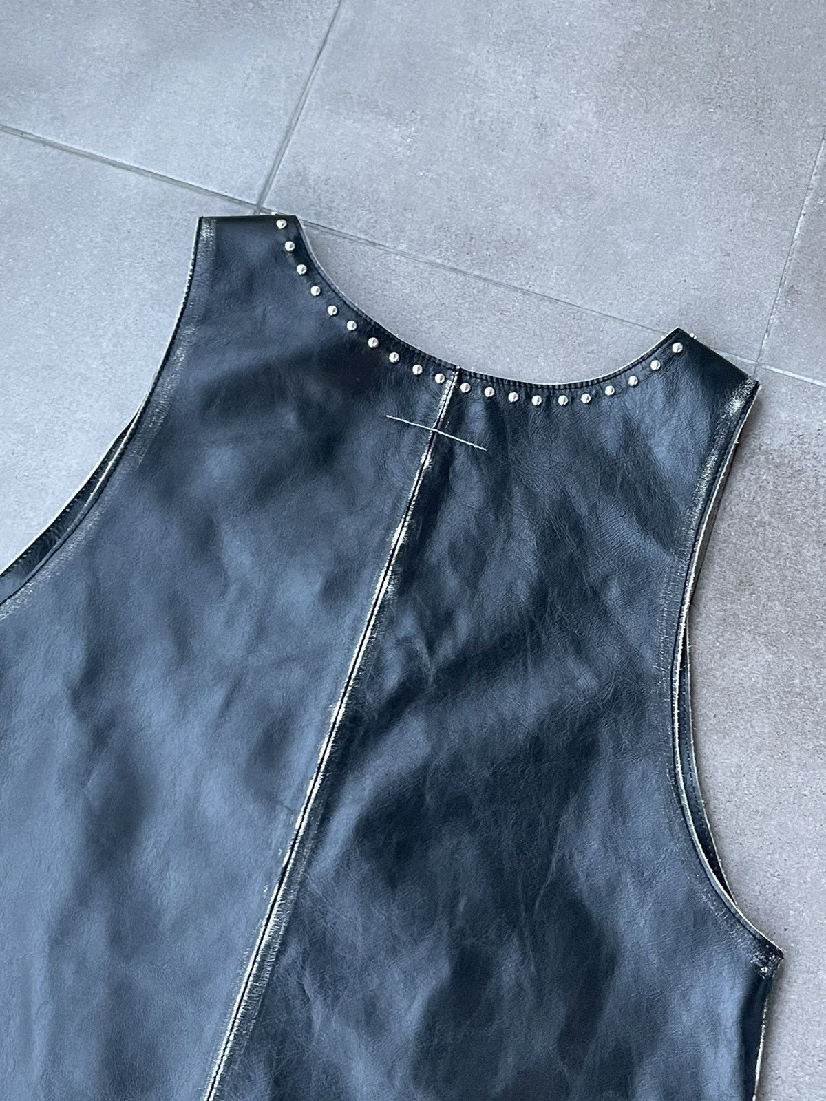 Maison Margiela !DS! SS22 Maison Margiela Studded "SIX" Leather Vest Top Size M / US 6-8 / IT 42-44 - 16 Thumbnail