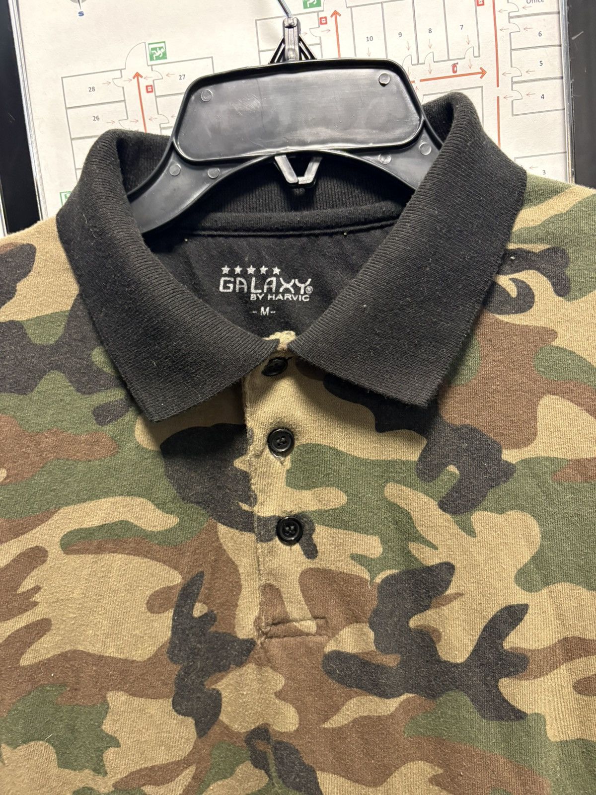Other Galaxy by Harvic Green Brown Black Camouflage Polo Size M Size US M / EU 48-50 / 2 - 2 Thumbnail