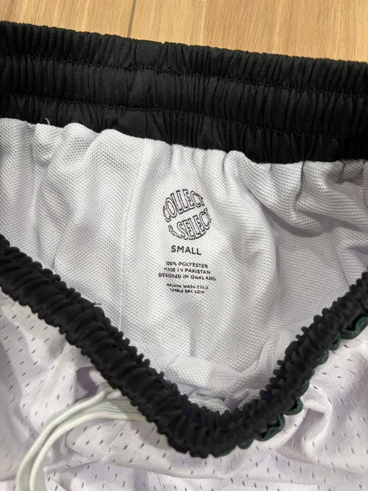 Collect and Select Collect & Select Timberwolves Swingman Shorts White Size US 30 / EU 46 - 6 Thumbnail