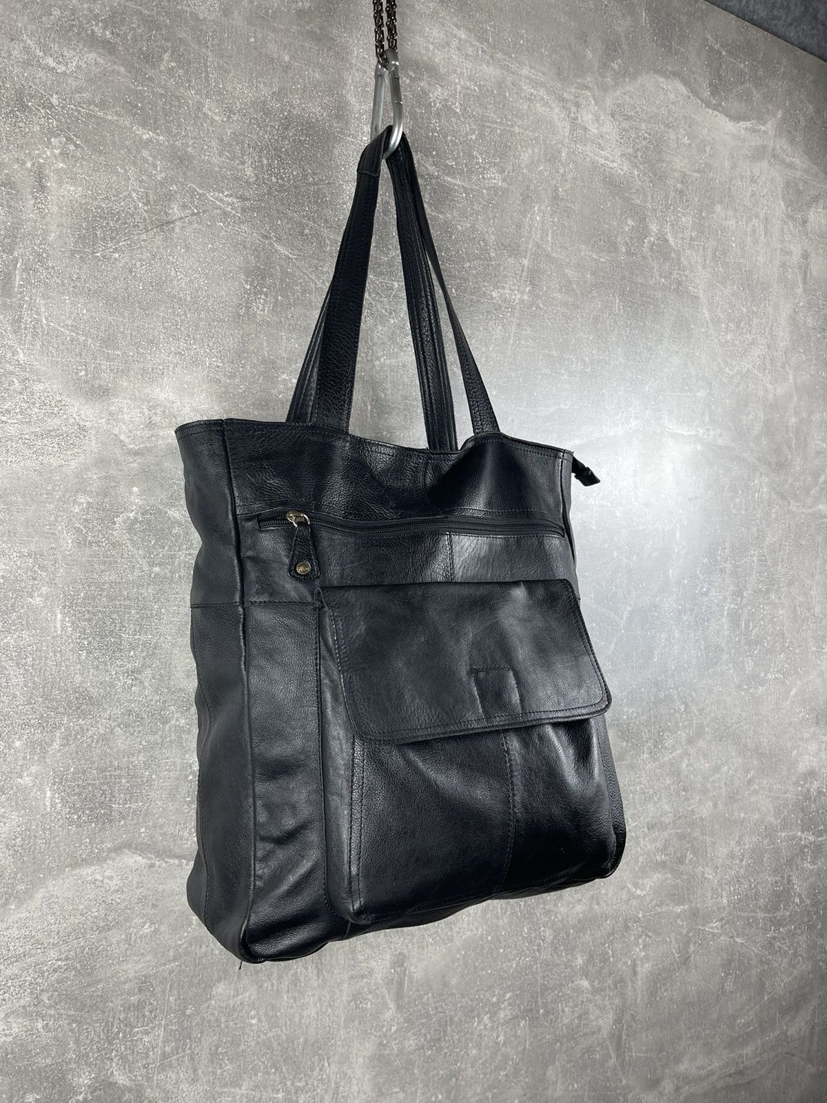 Genuine Leather Contemporary Avant-Garde Italian Black Leather Tote Bag Size ONE SIZE - 3 Thumbnail