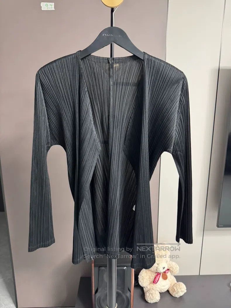 Issey Miyake Issey Miyake Black Long Cardigan Size S / US 4 / IT 40 - 1 Thumbnail