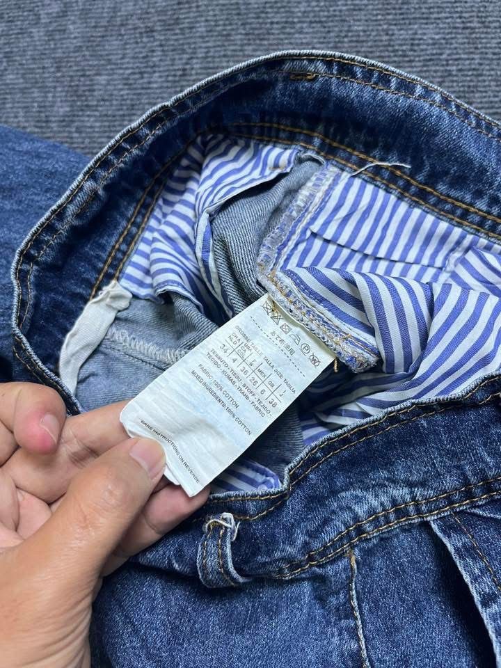 Weekend Max Mara Max Mara blue high-waisted denim jeans with a relaxed fit Size 28" / US 6 / IT 42 - 9 Thumbnail