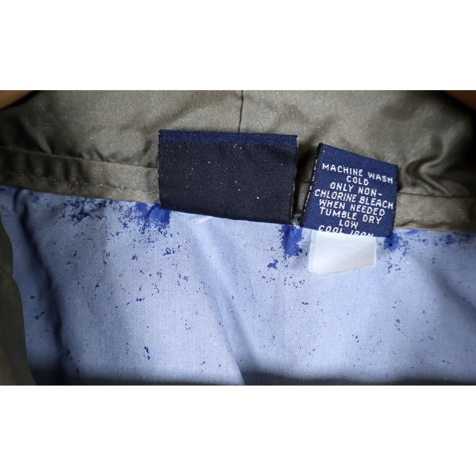 Gap VINTAGE Gap Windbreaker Jacket Mens Medium Blue 1/4 Zip Hooded Nylon 90s Retro Casual Jacket Mens Size US M / EU 48-50 / 2 - 5 Thumbnail