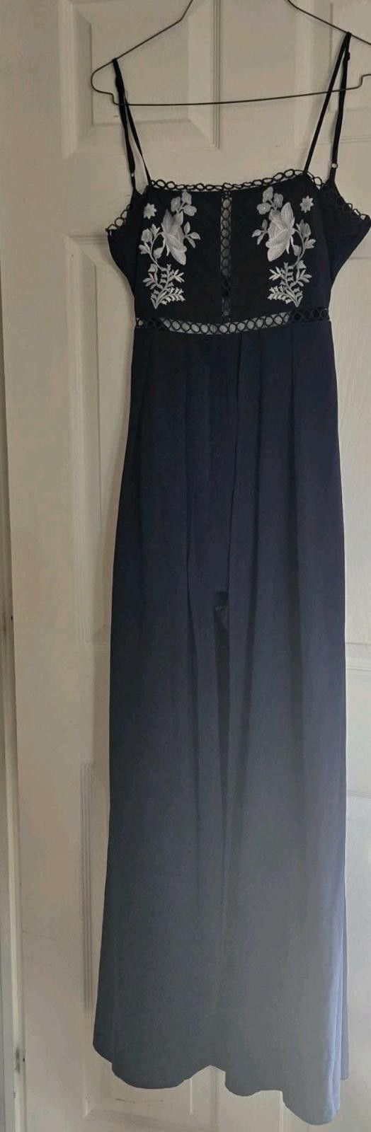 Fashion Nova Fashion Nova Malinda Maxi Dress Shorts Romper Navy Blue Spag Size 28" / US 6 / IT 42 - 3 Thumbnail