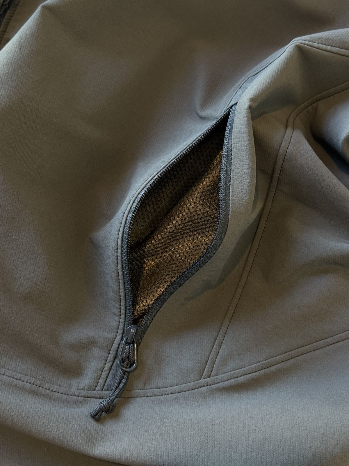 Arc'teryx Arc'teryx Gamma LT Hoody Men's 2017 Size US S / EU 44-46 / 1 - 4 Thumbnail