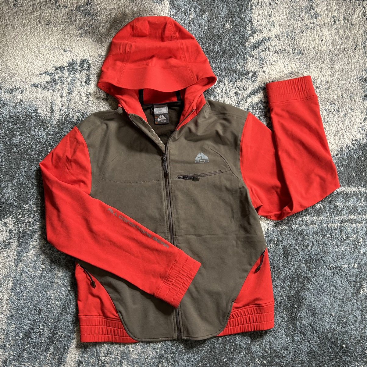 Nike ACG × Vintage 2007 ARTiCULATED STRETCH NYLON TAPED SEAM CHEST YOKE VEST Size M / US 6-8 / IT 42-44 - 1 Thumbnail