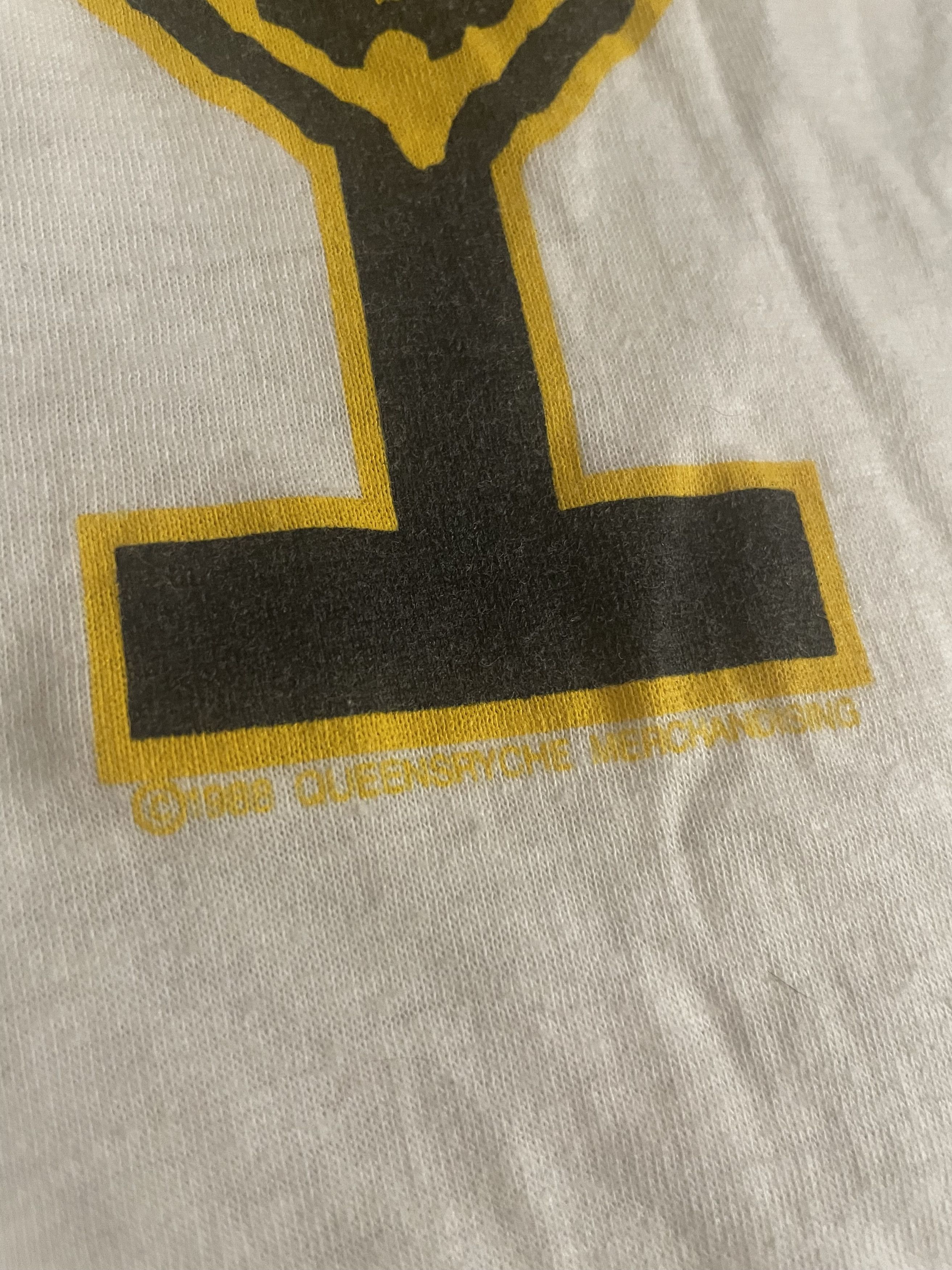 Spring Court Queensrÿche - Operation Mindcrime Vintage Tee Size US L / EU 52-54 / 3 - 3 Thumbnail