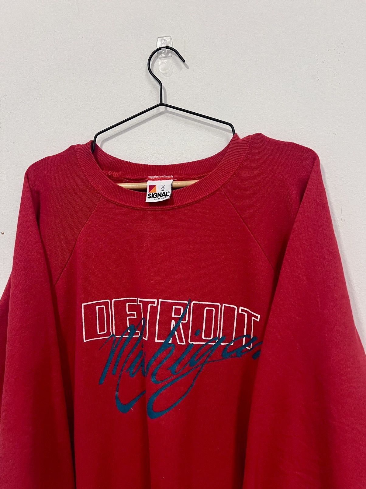 Other Vintage Detroit Michigan Signal Sweatshirt Red 90s Size US XL / EU 56 / 4 - 4 Thumbnail