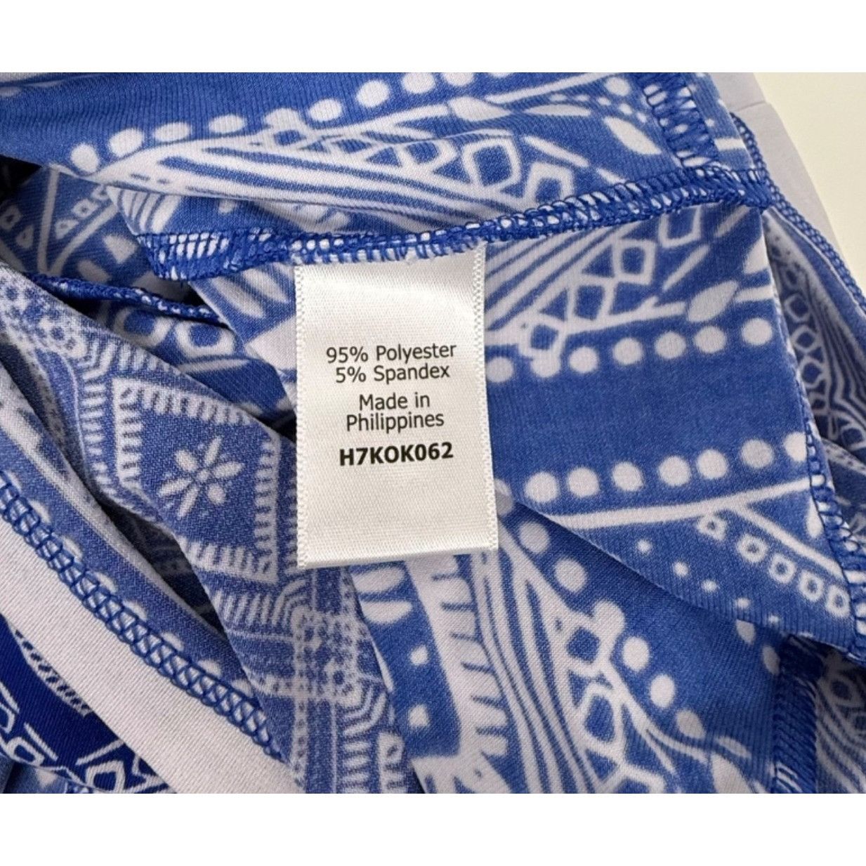 Other 41 Hawthorn Romper 3/4-Sleeve with Pockets V-Neck Blue Size Size 27" / US 4 / IT 40 - 6 Thumbnail