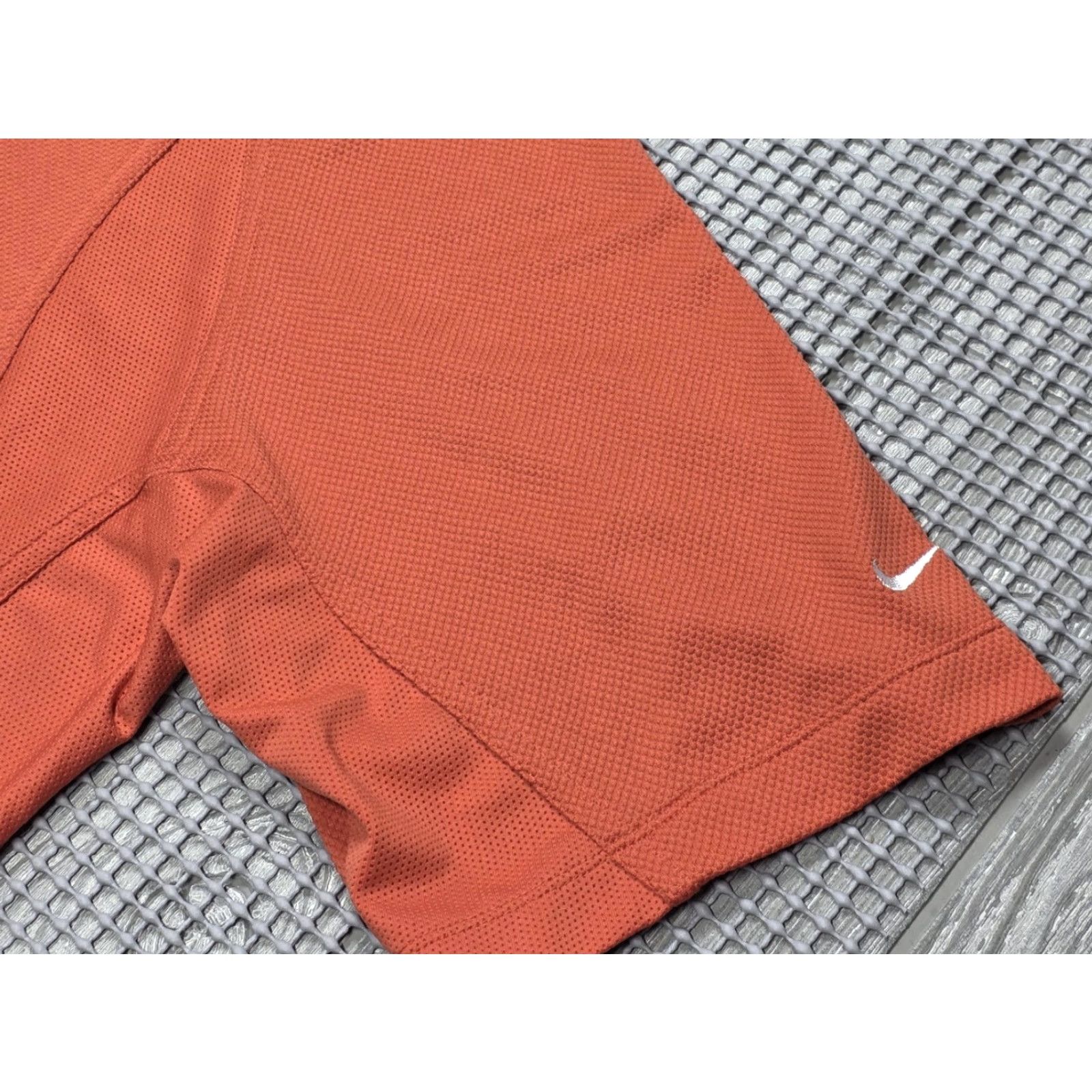 Nike Nike Golf Polo Orange Dri-Fit Mens L Perforated Performance Short Sleeve Size US L / EU 52-54 / 3 - 6 Thumbnail