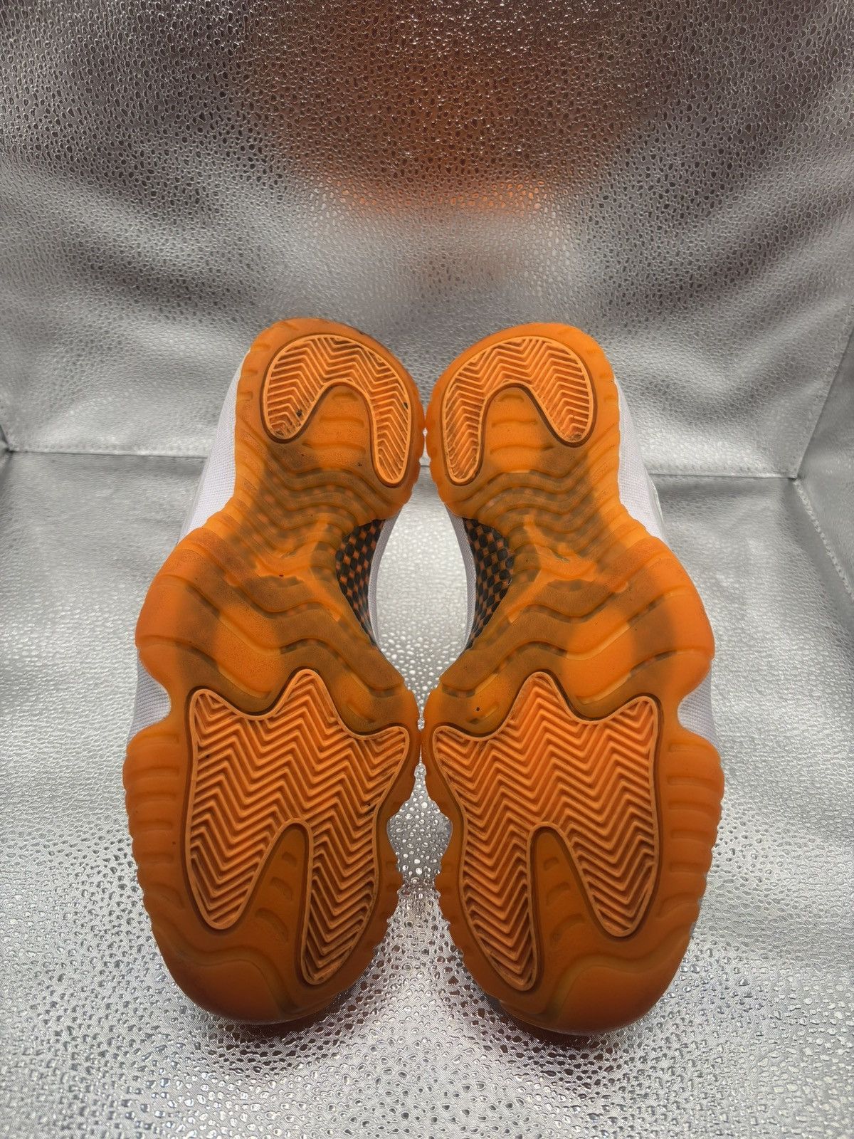 Jordan Brand Air Jordan 11 low citrus 2021 Size US 8.5 / IT 38.5 - 3 Thumbnail