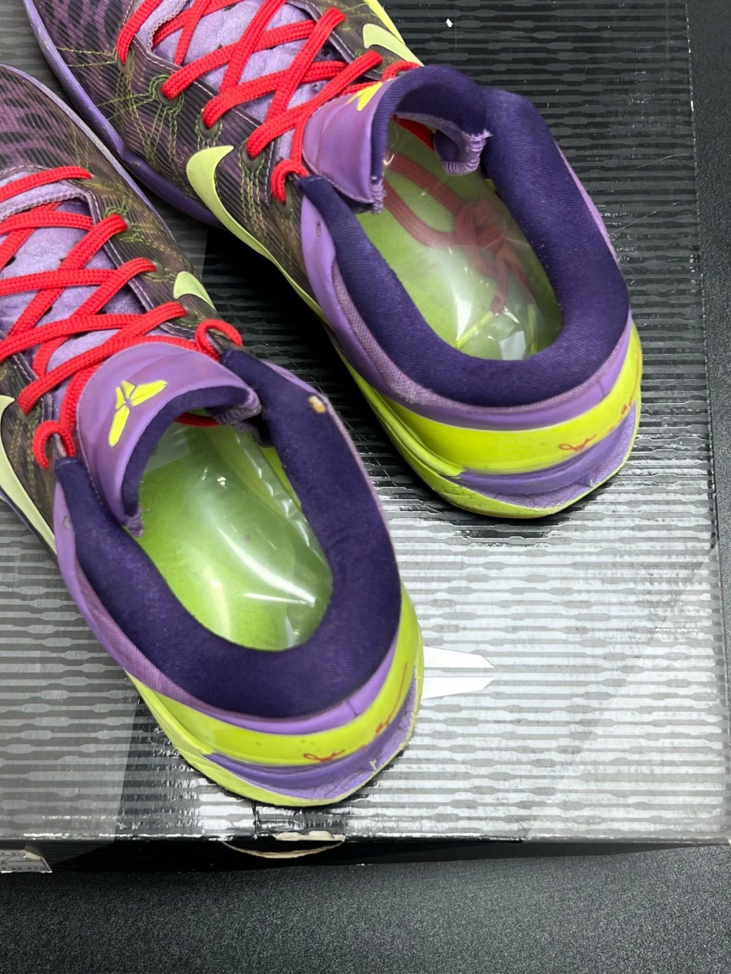 Nike nike zk7 clown shoes size 44 original box Size US 10 / EU 43 - 4 Thumbnail