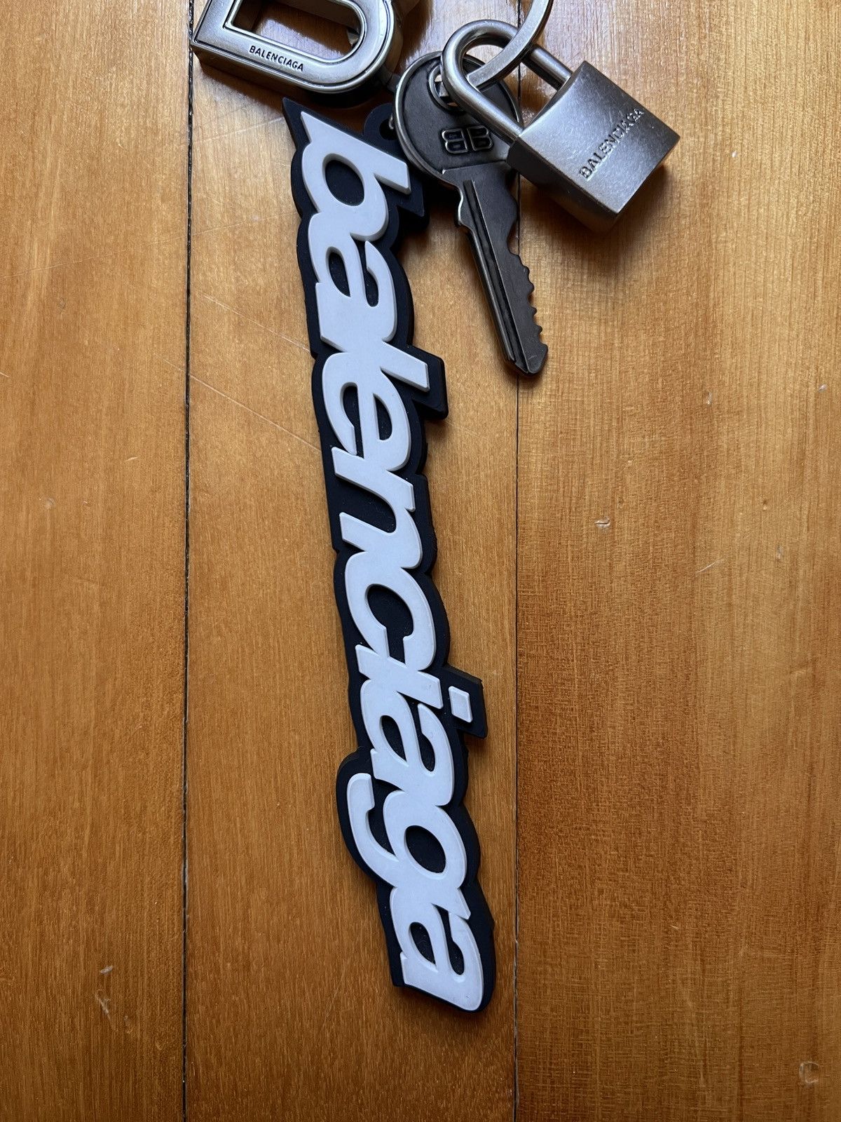 Balenciaga Balenciaga multi charms keychain Size ONE SIZE - 5 Thumbnail