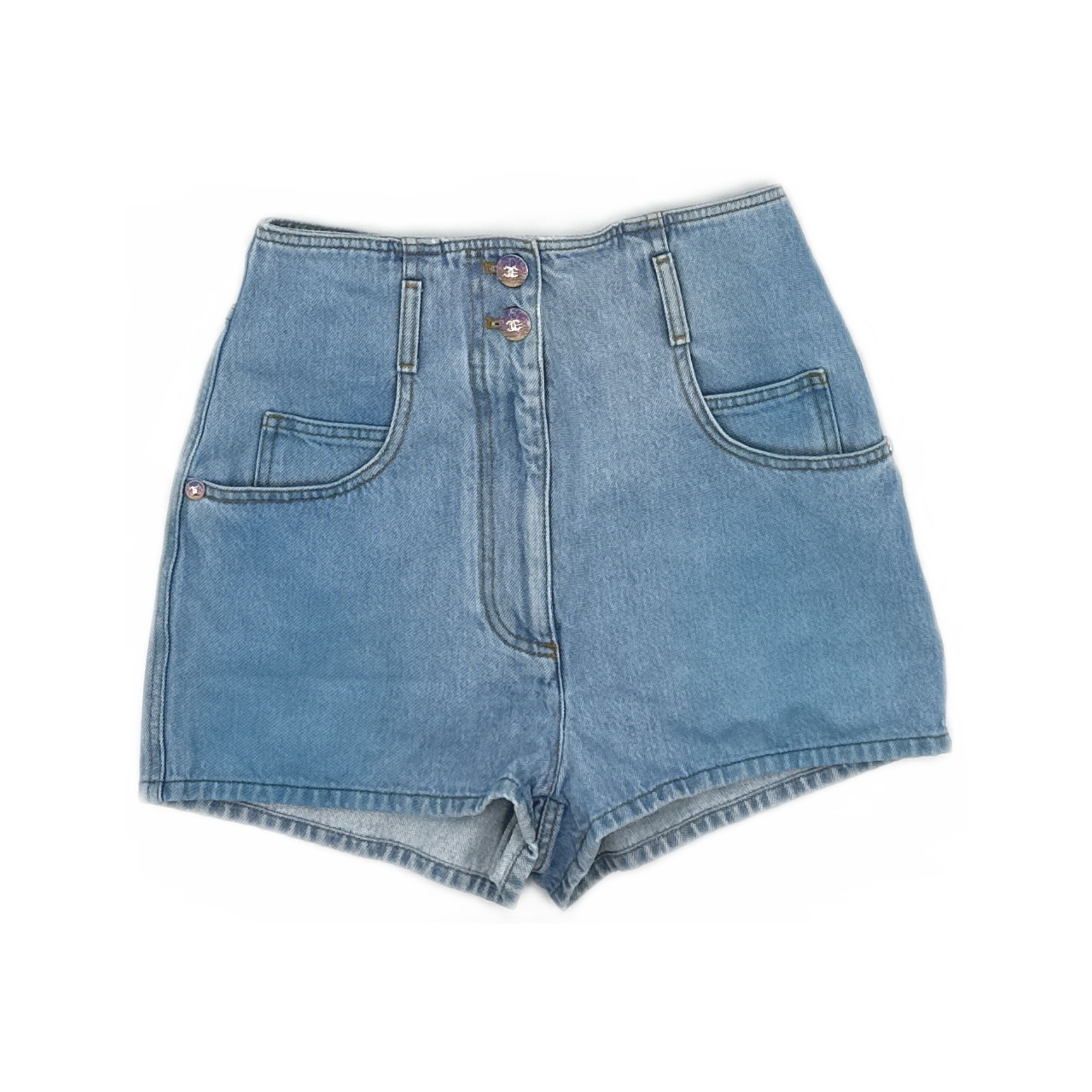 Chanel Chanel Rainbow Logo Patch Denim Shorts FR 36 Size 26" / US 2 / IT 38 - 1 Thumbnail