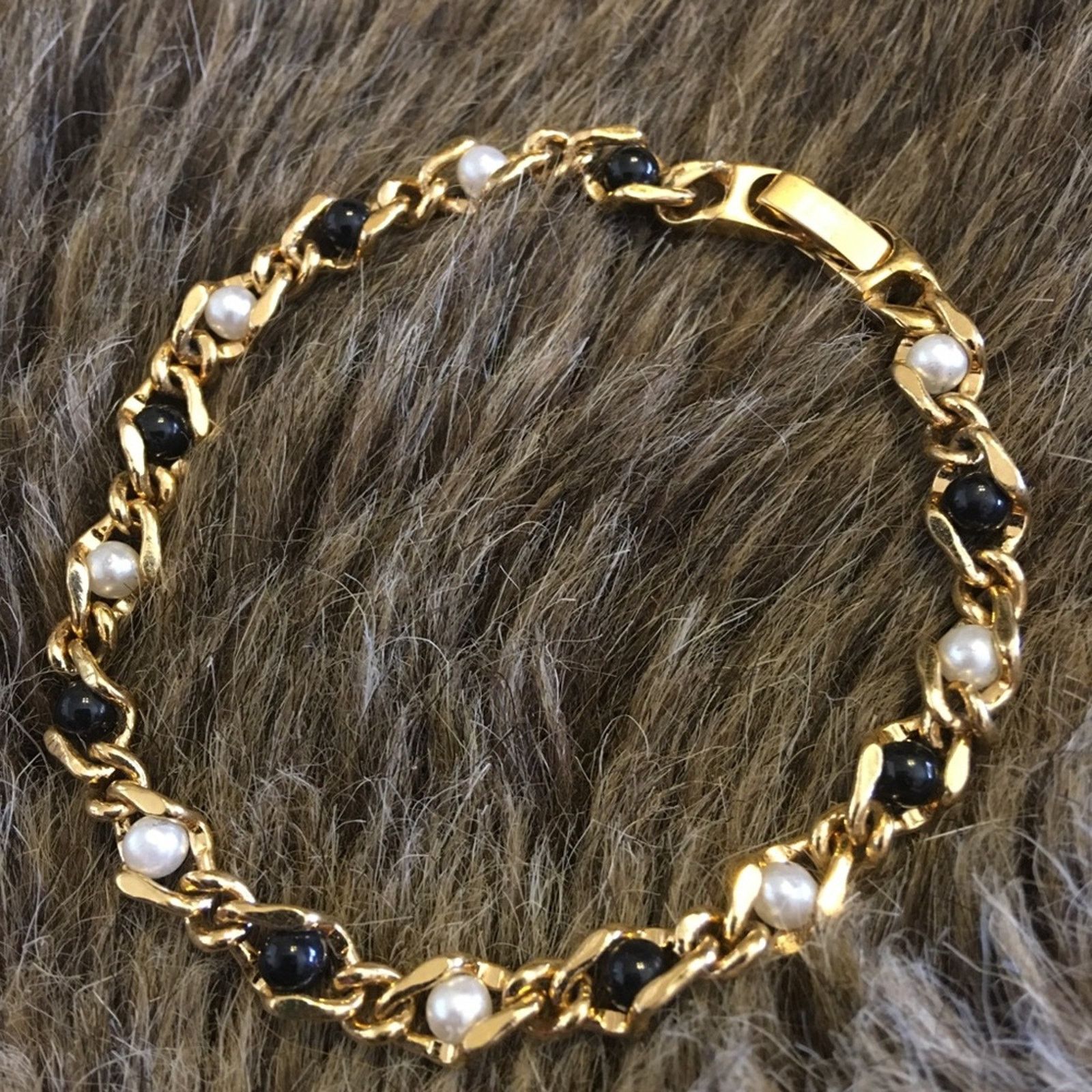 Vintage Vintage caged pearl gold tone link bracelet Size ONE SIZE - 6 Thumbnail