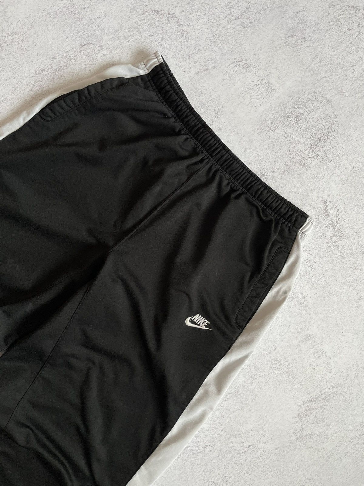 Nike Nike Vintage 90’s Y2K Track Pants Size US 38 / EU 54 - 2 Thumbnail