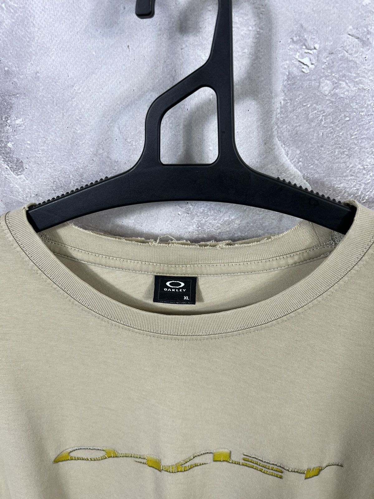 Oakley × Vintage Vintage Oakley Distressed Long Sleeve Size US XL / EU 56 / 4 - 4 Thumbnail