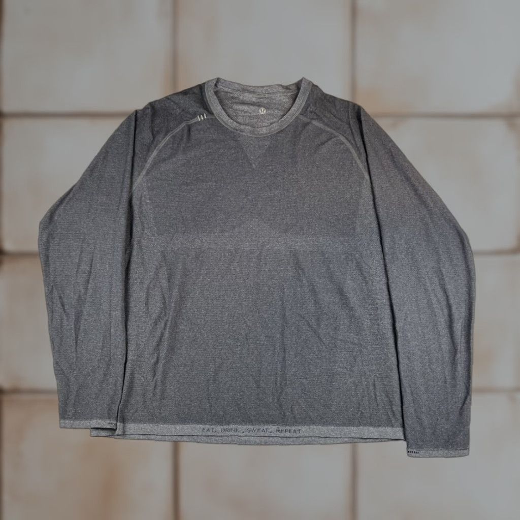Lululemon Lululemon Metal Vent Tech Shirt Mens L Long Sleeve Gray Nylon Polyester Spandex Breathable Moisture Wicking Running Gym Training Activewear Logo Size US L / EU 52-54 / 3 - 1 Thumbnail