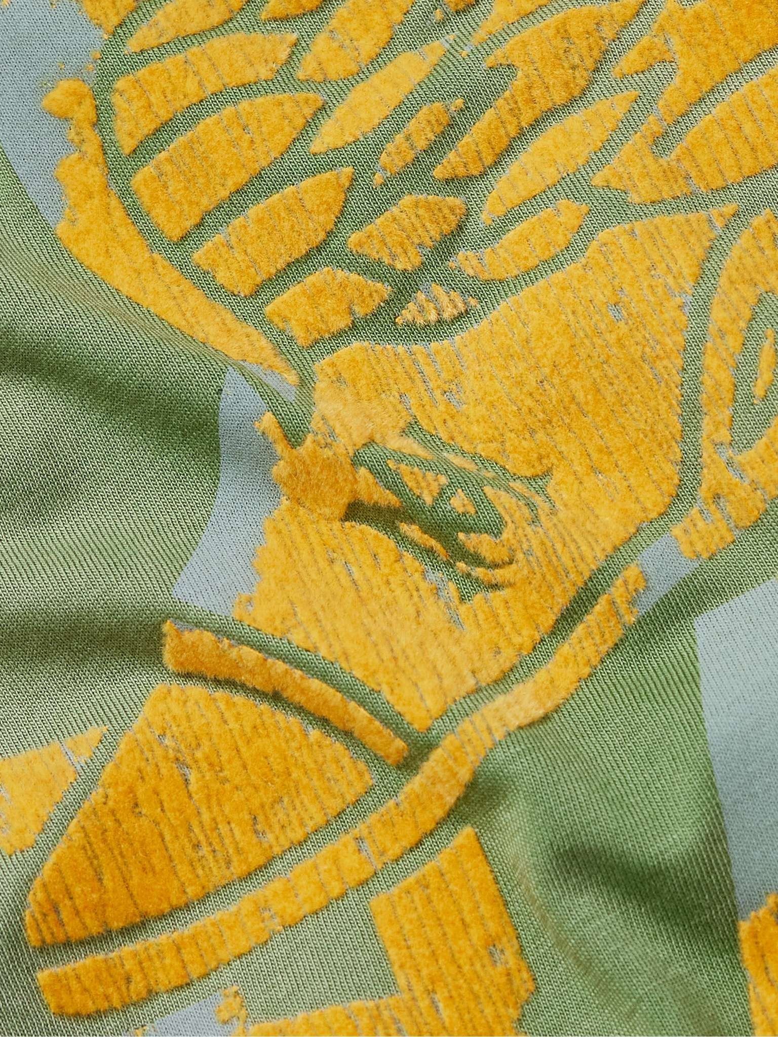 Amiri oc11z0225 Track Logo-Flocked T-Shirt in Green Size US XL / EU 56 / 4 - 4 Thumbnail