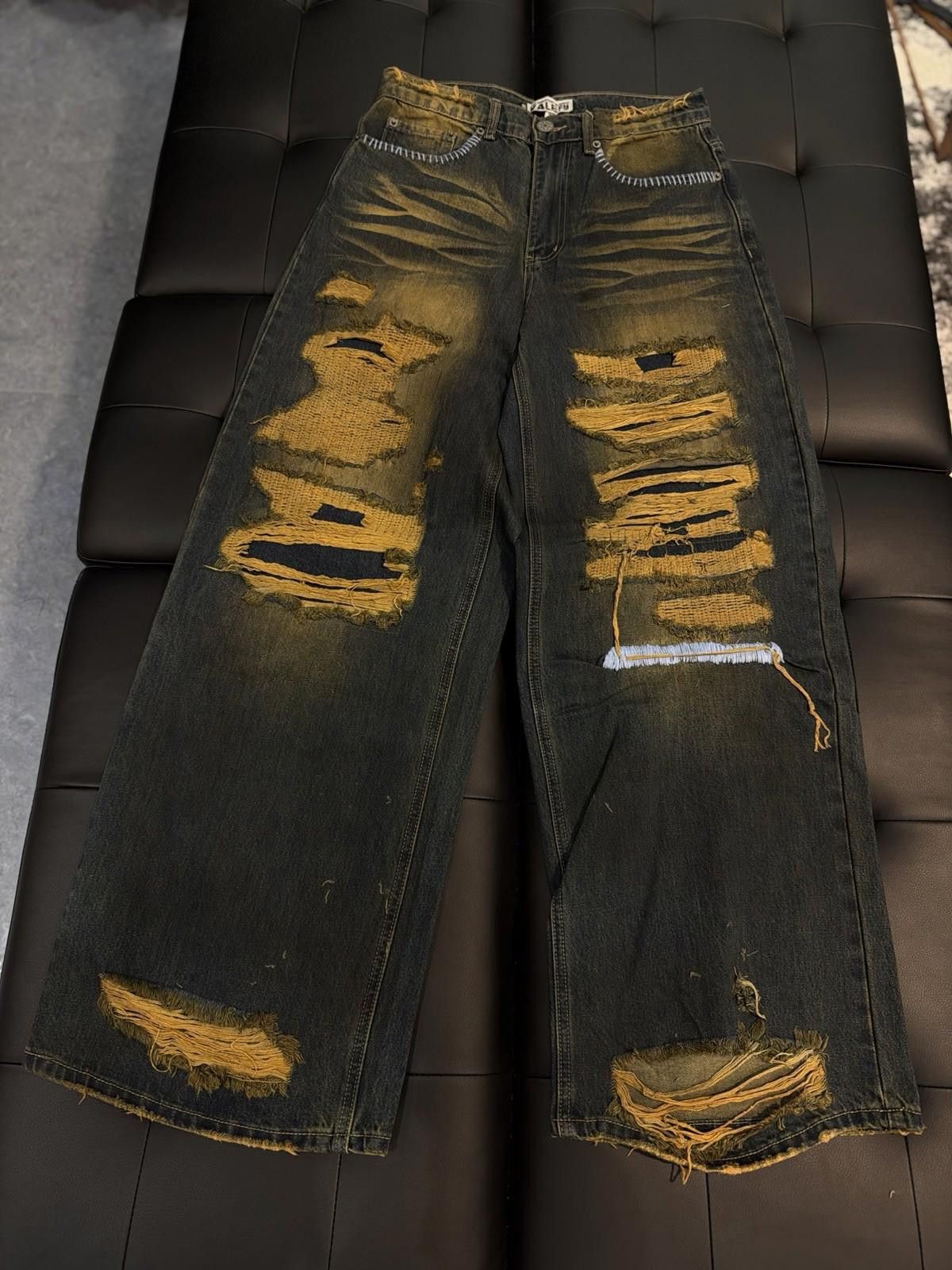 Vale Valley Baggy Denim BlueJeans Size 30 (NEW) Authentic Pants Size US 30 / EU 46 - 1 Thumbnail