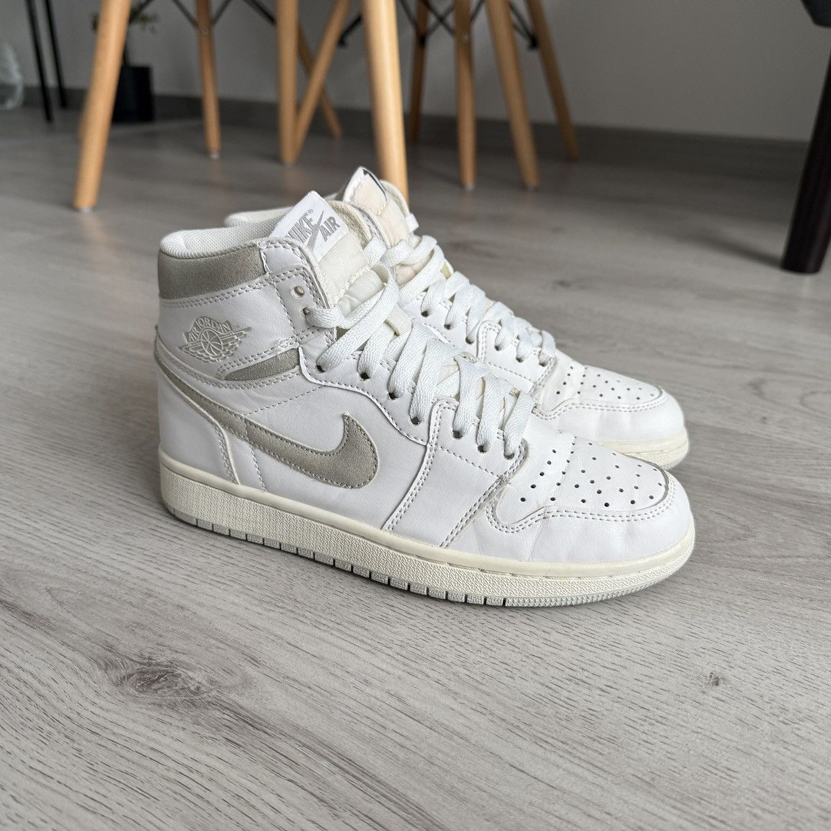 Jordan Brand × Nike Nike Air Jordan 1 High 85 Neutral Grey EU46 