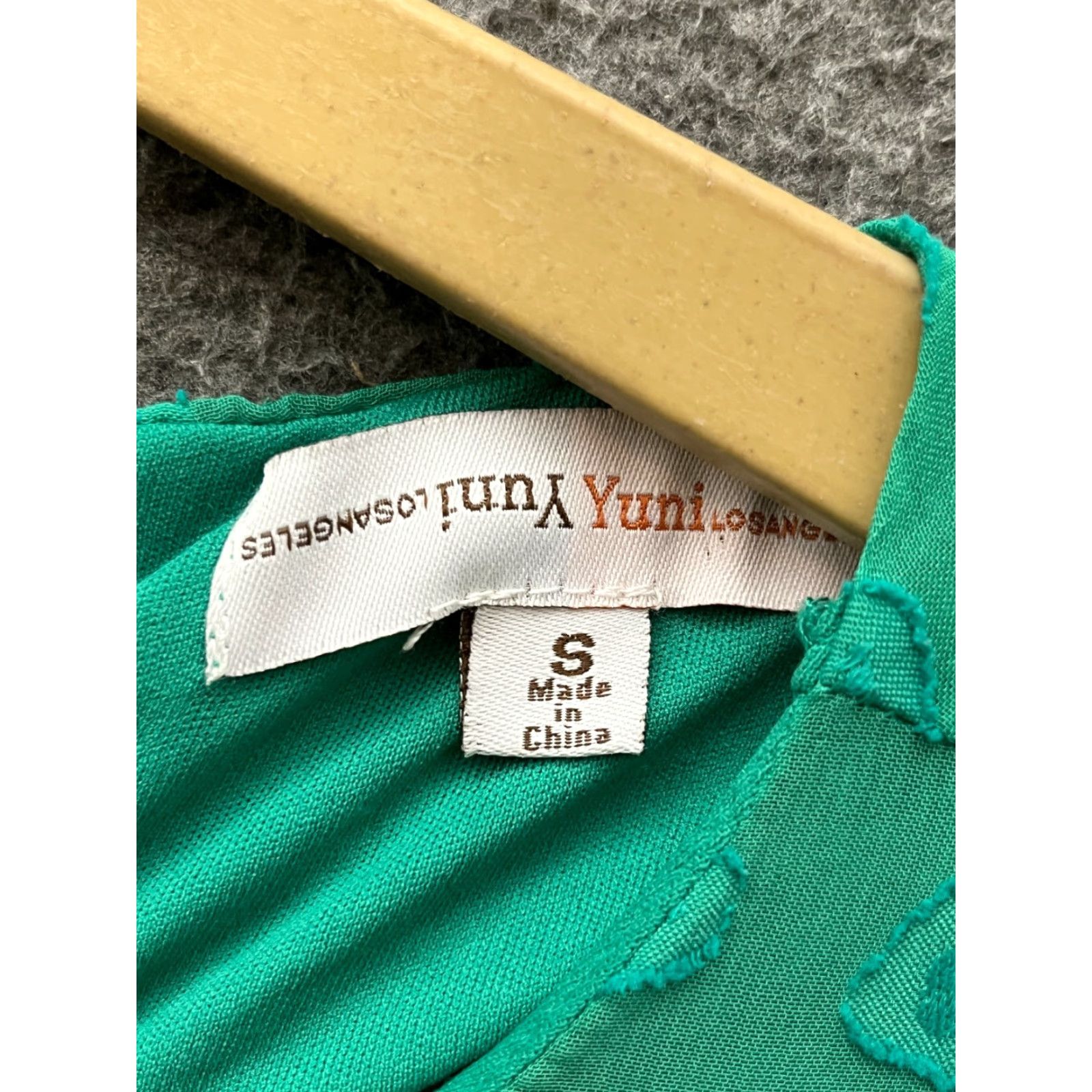 Vintage Yuni Blouse Women V-Neck Embroidered Top Kelly Green Size S Size S / US 4 / IT 40 - 5 Thumbnail