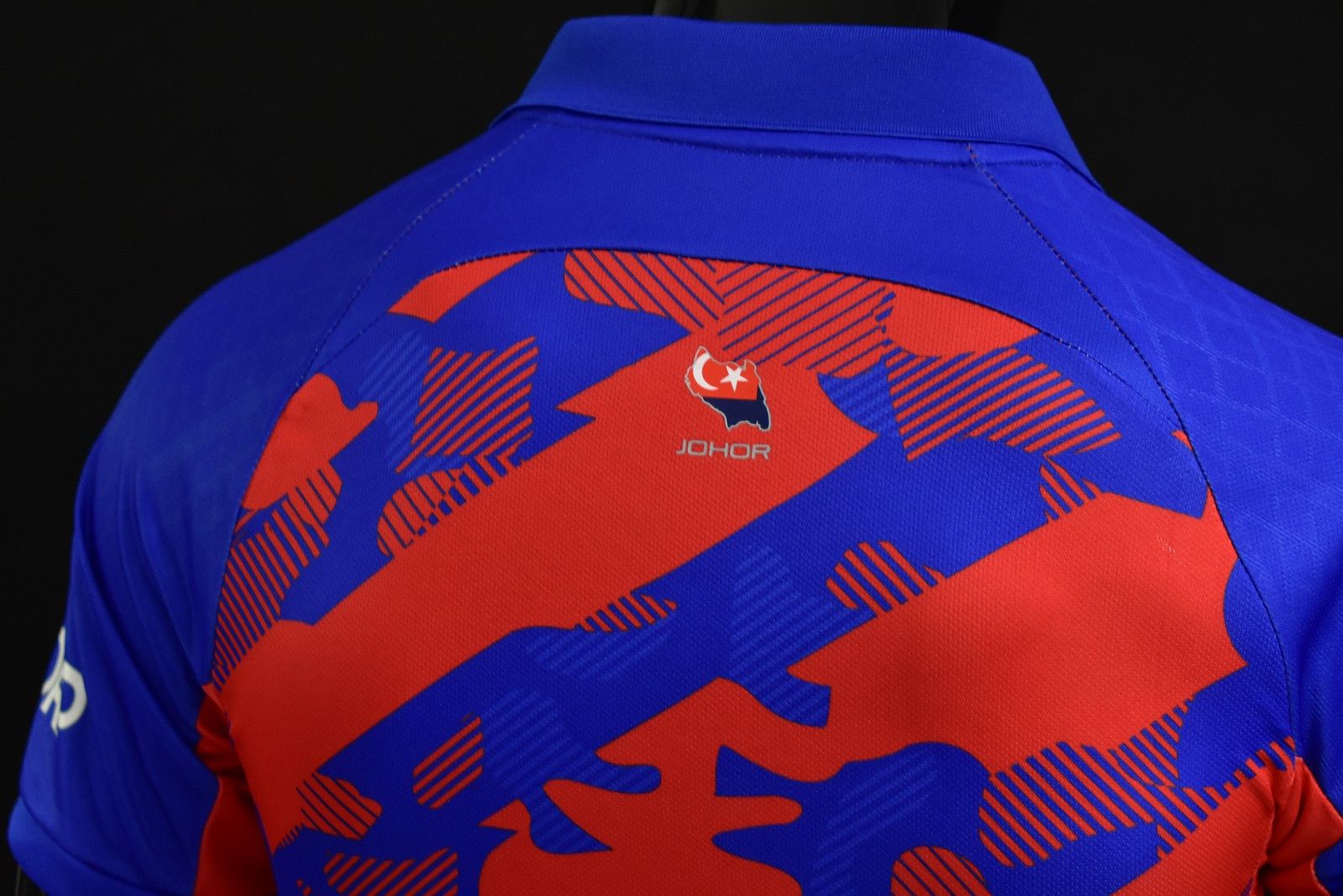 Nike Nike Johor Darul Takzim FC Polo Jersey Shirt S adults Size US S / EU 44-46 / 1 - 3 Thumbnail