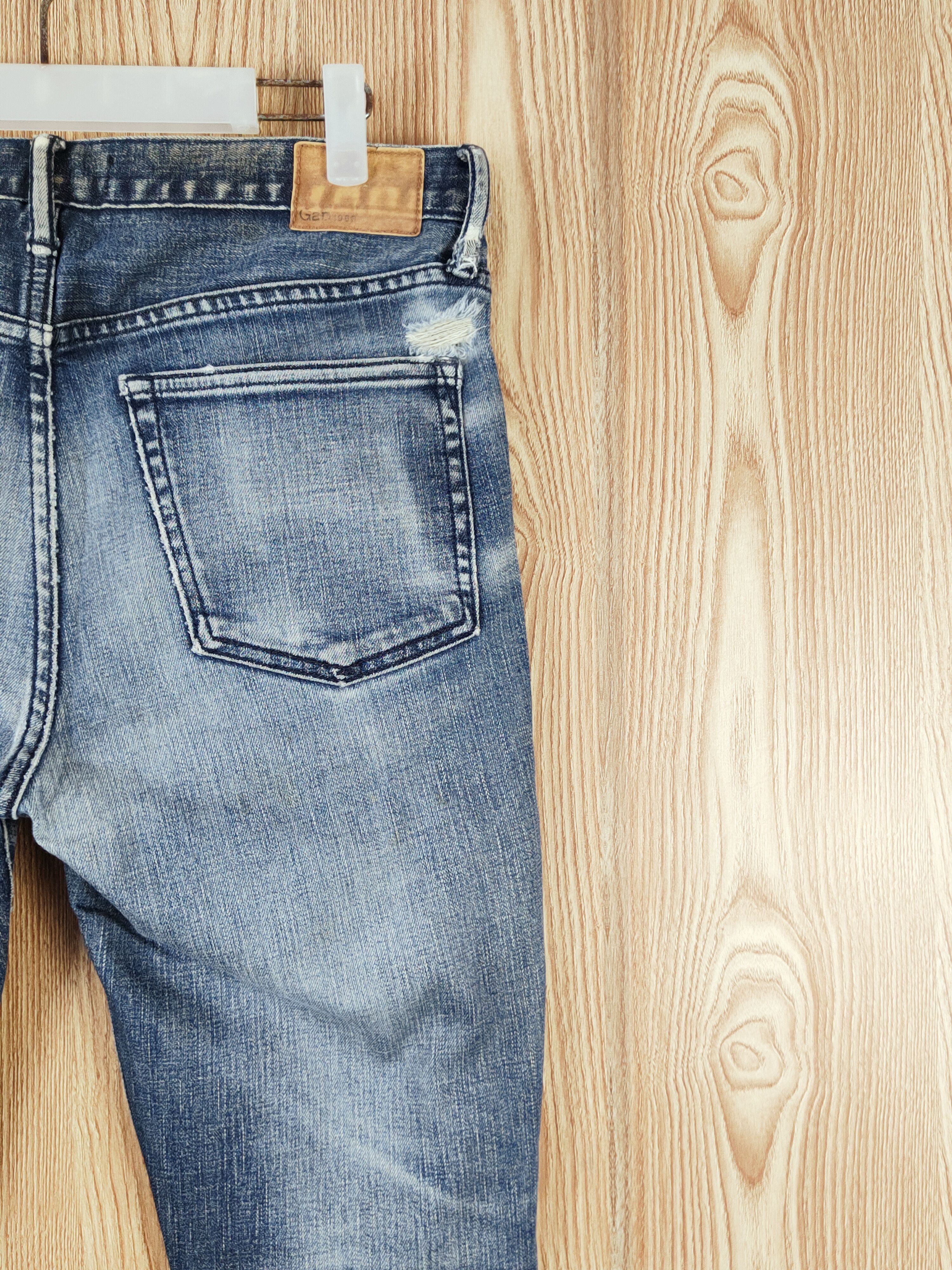 Gap Gap skinny Blue Distressed Ripped Jeans #W697 Size US 31 - 10 Thumbnail