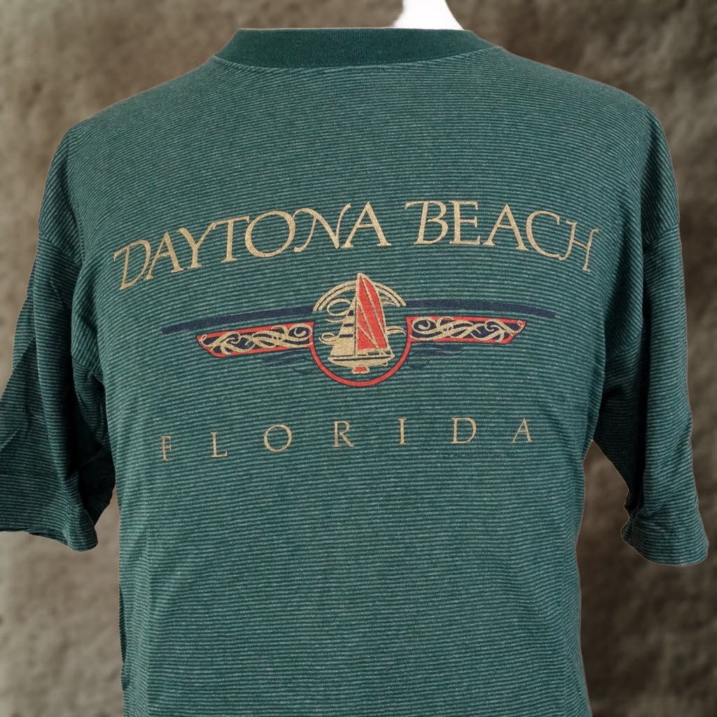Vintage VINTAGE DAYTONA BEACH FLORIDA USA GREEN STRIPED SINGLE STITCH TSHIRT XL Size US XL / EU 56 / 4 - 1 Thumbnail