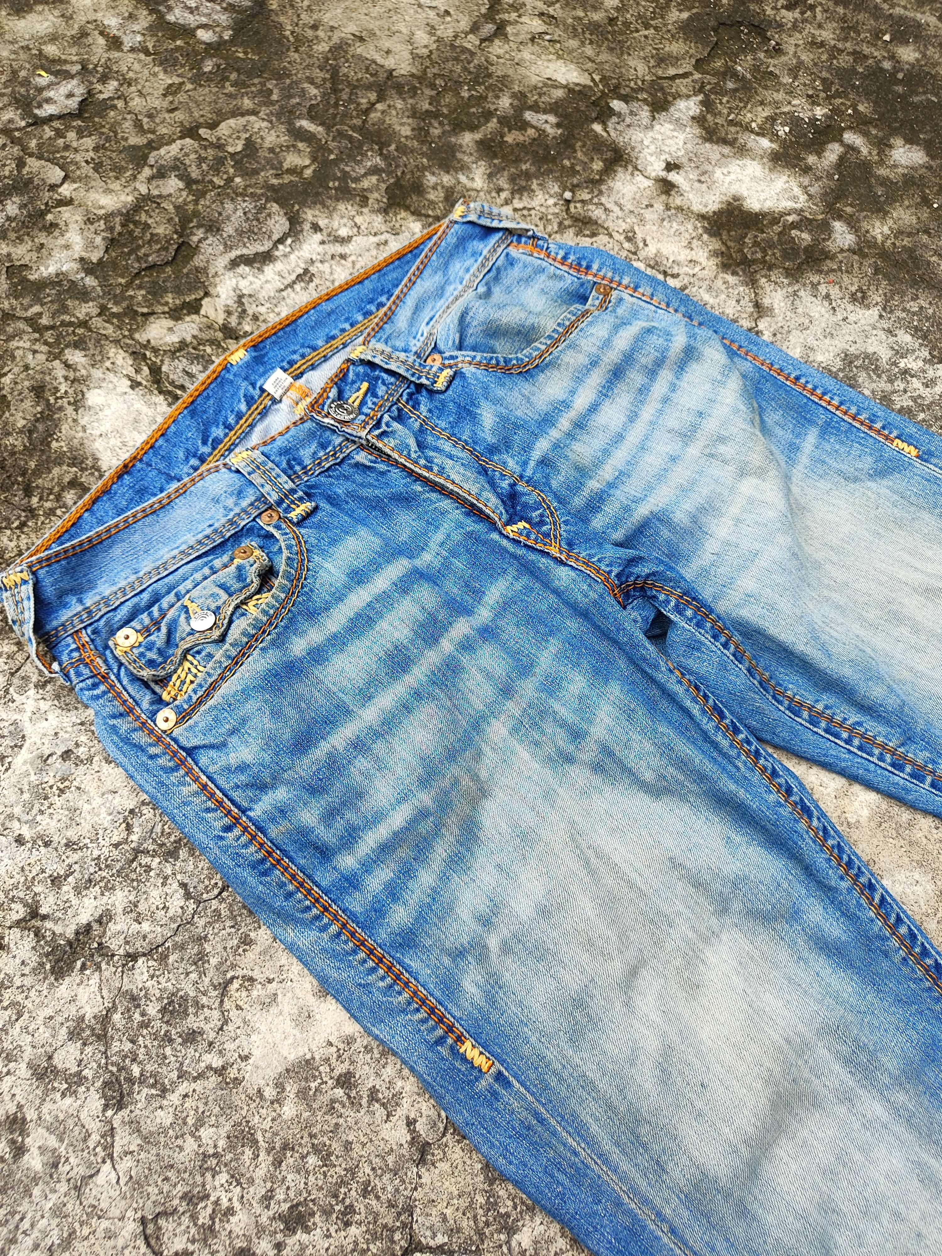 True Religion True Religion Straight Big QT Size US 32 / EU 48 - 5 Thumbnail