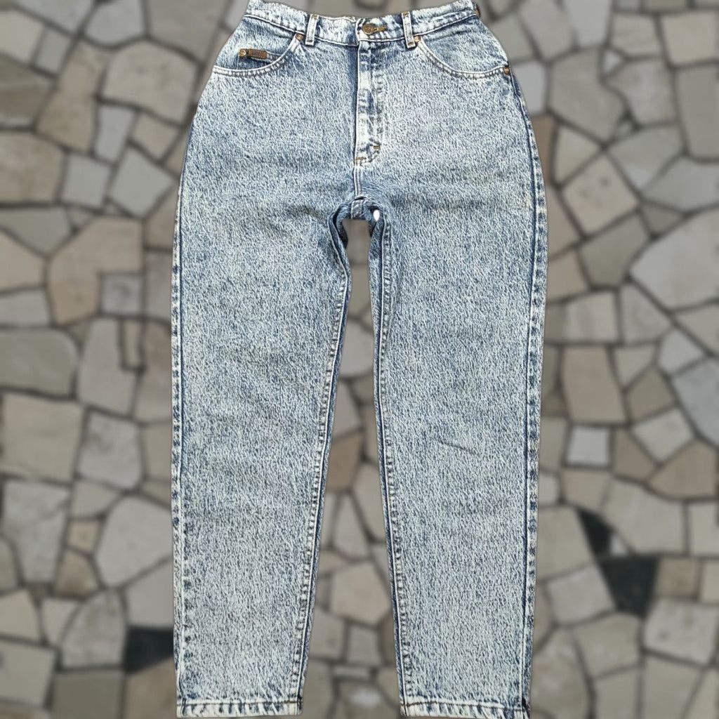 Lee VINTAGE Lee Acid Wash Mom Jeans Womens 26 X 27 Inseam High Waist Made in USA Size 26" / US 2 / IT 38 - 1 Thumbnail