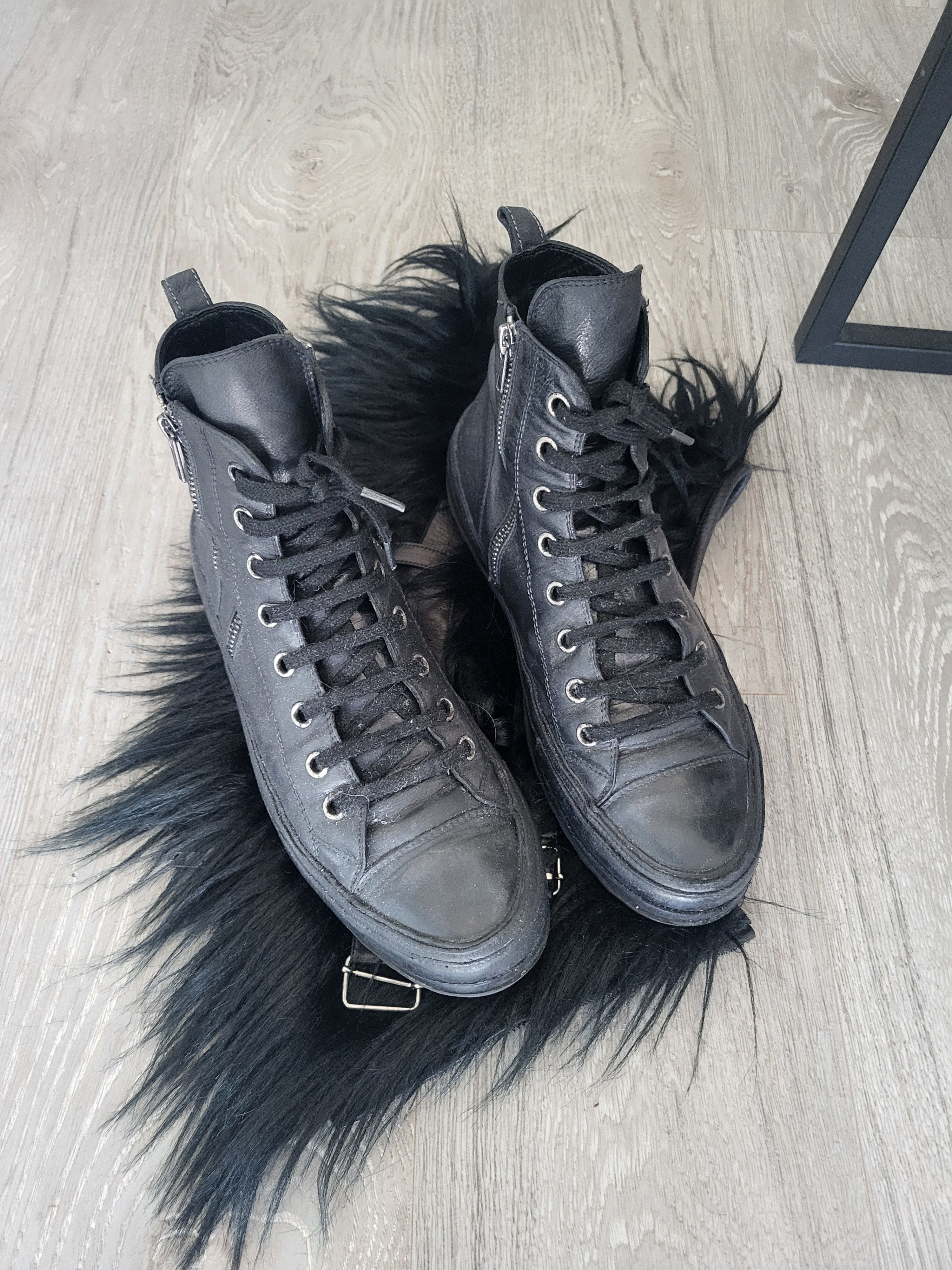 Pre-owned Ann Demeulemeester Renee Scamosciato Combat Boot Sneakers In Black