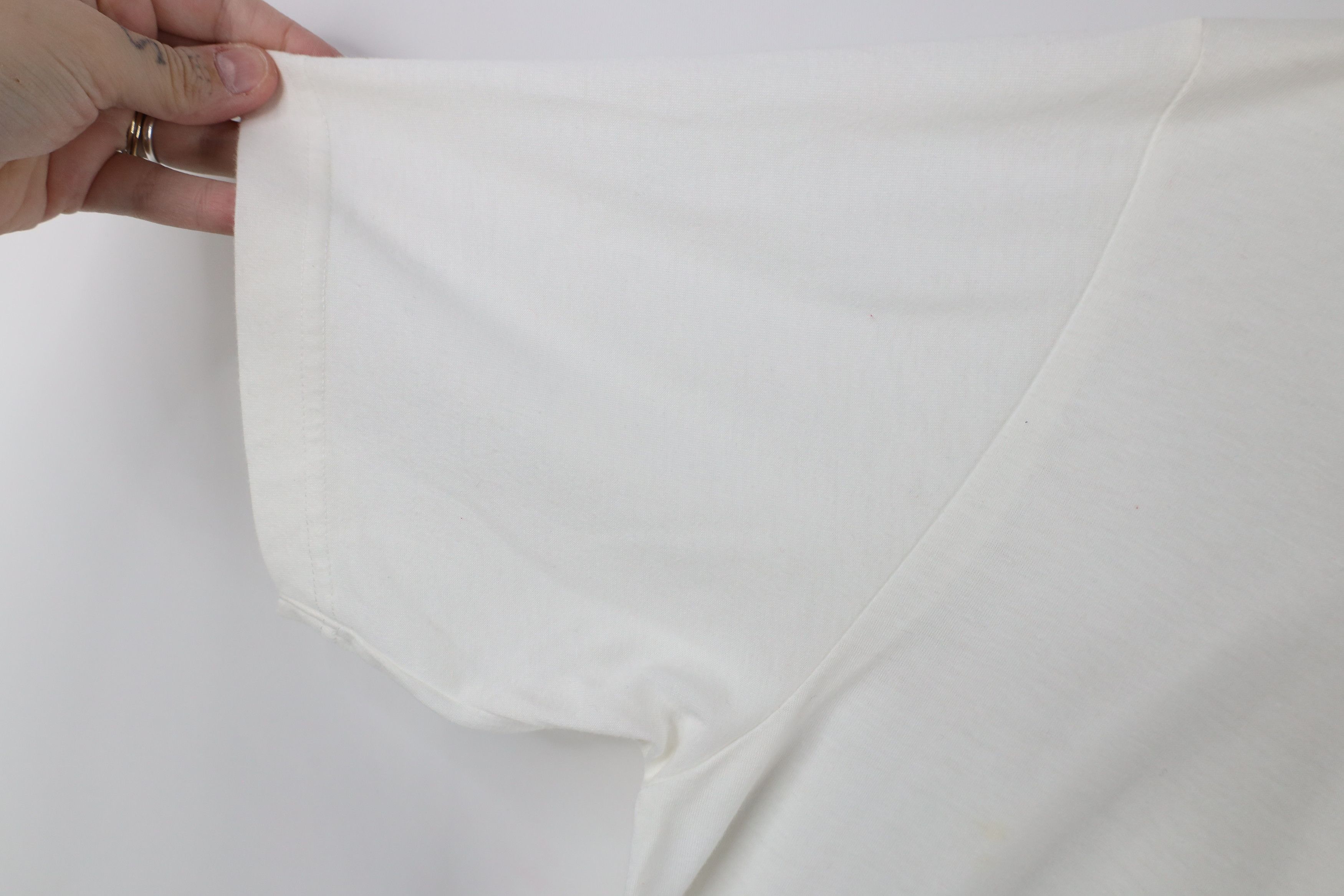 Vintage Vintage 90s Streetwear Knit Collared Golf Polo Shirt White Size US L / EU 52-54 / 3 - 7 Thumbnail